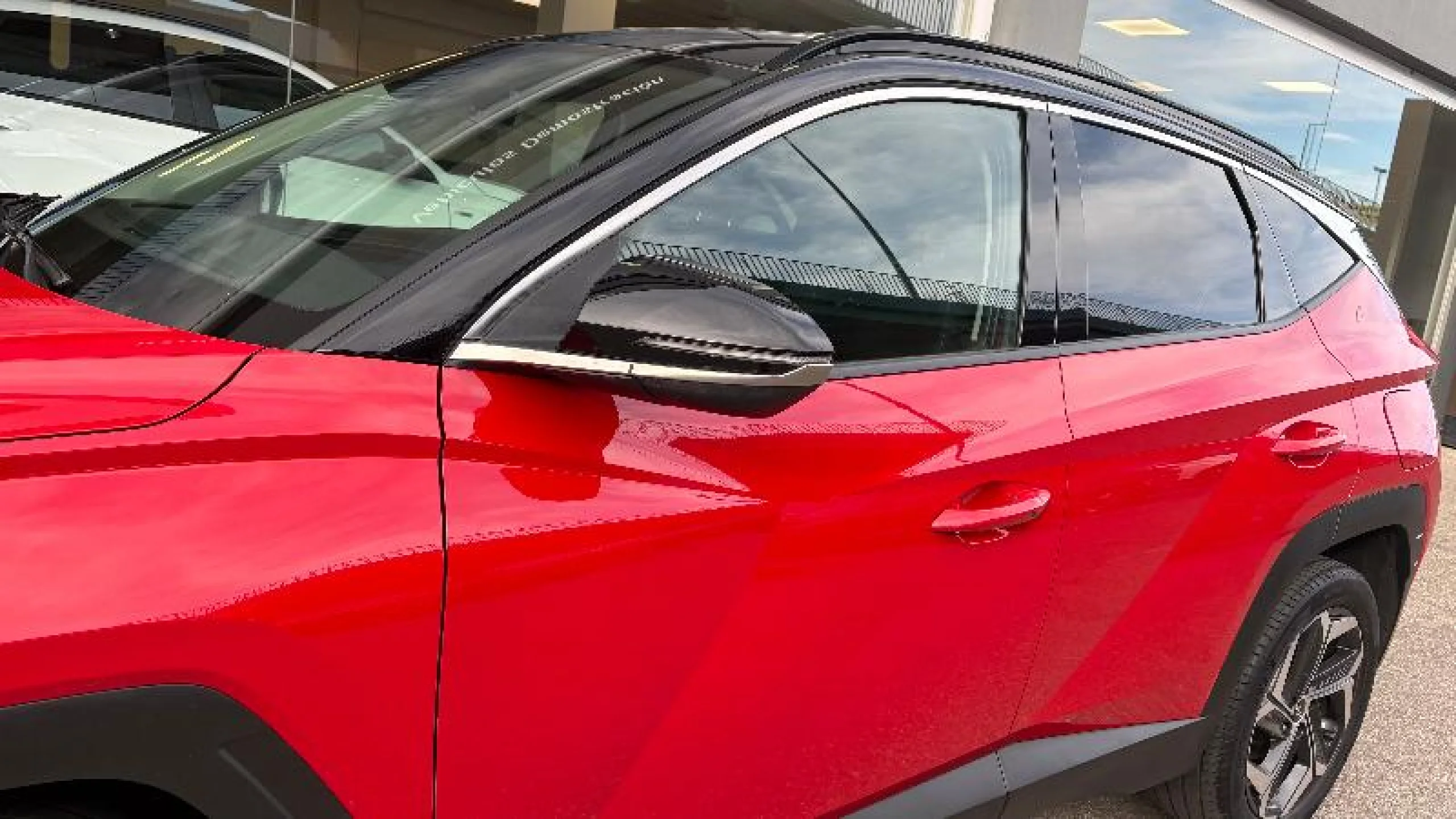 HYUNDAI TUCSON 1.6 TGDI 169KW HEV TECNO AUTO 2C - Foto 9