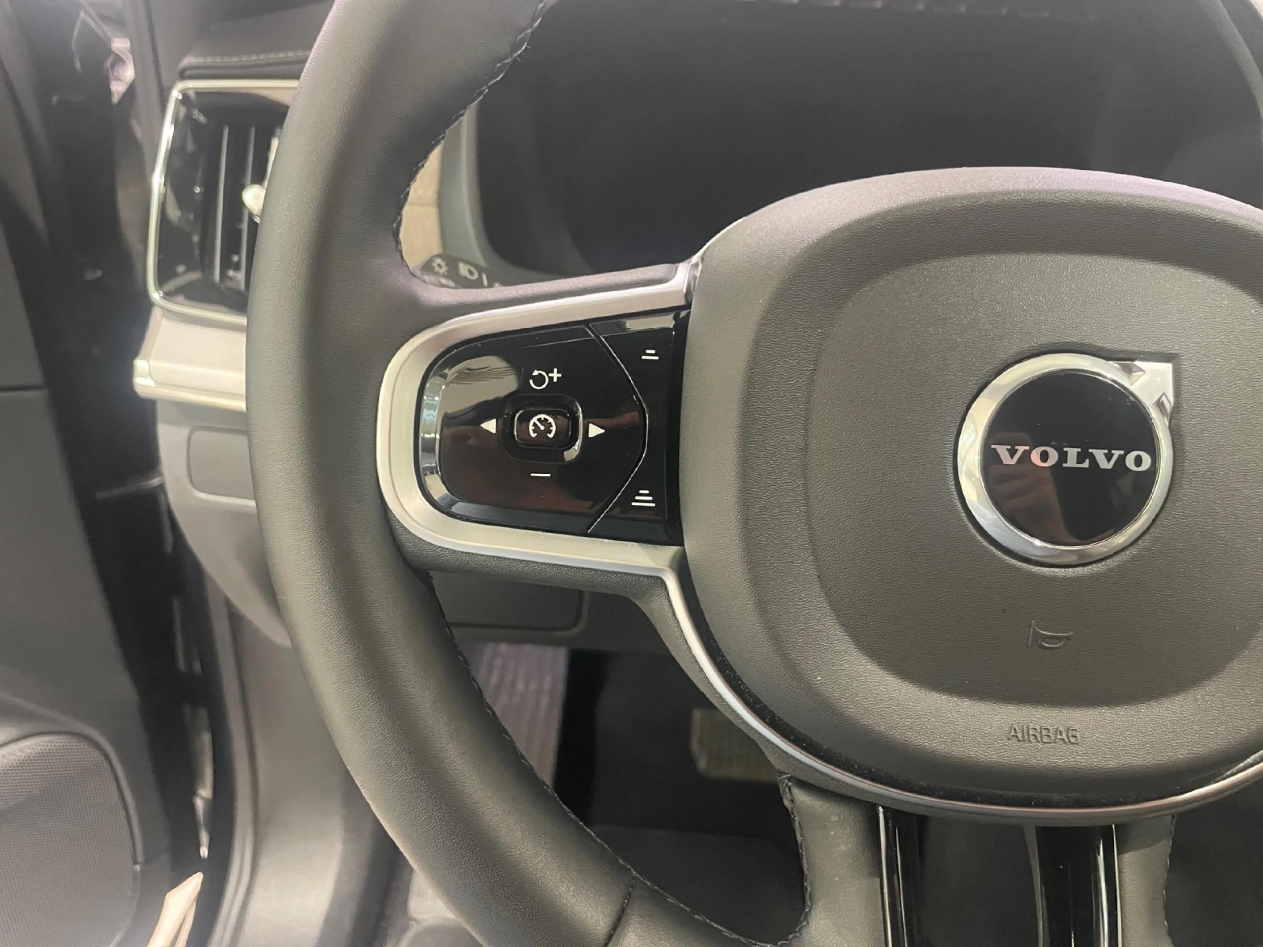 VOLVO XC90 2.0 T8 AWD CORE RECHARGE AUTO - Foto 12
