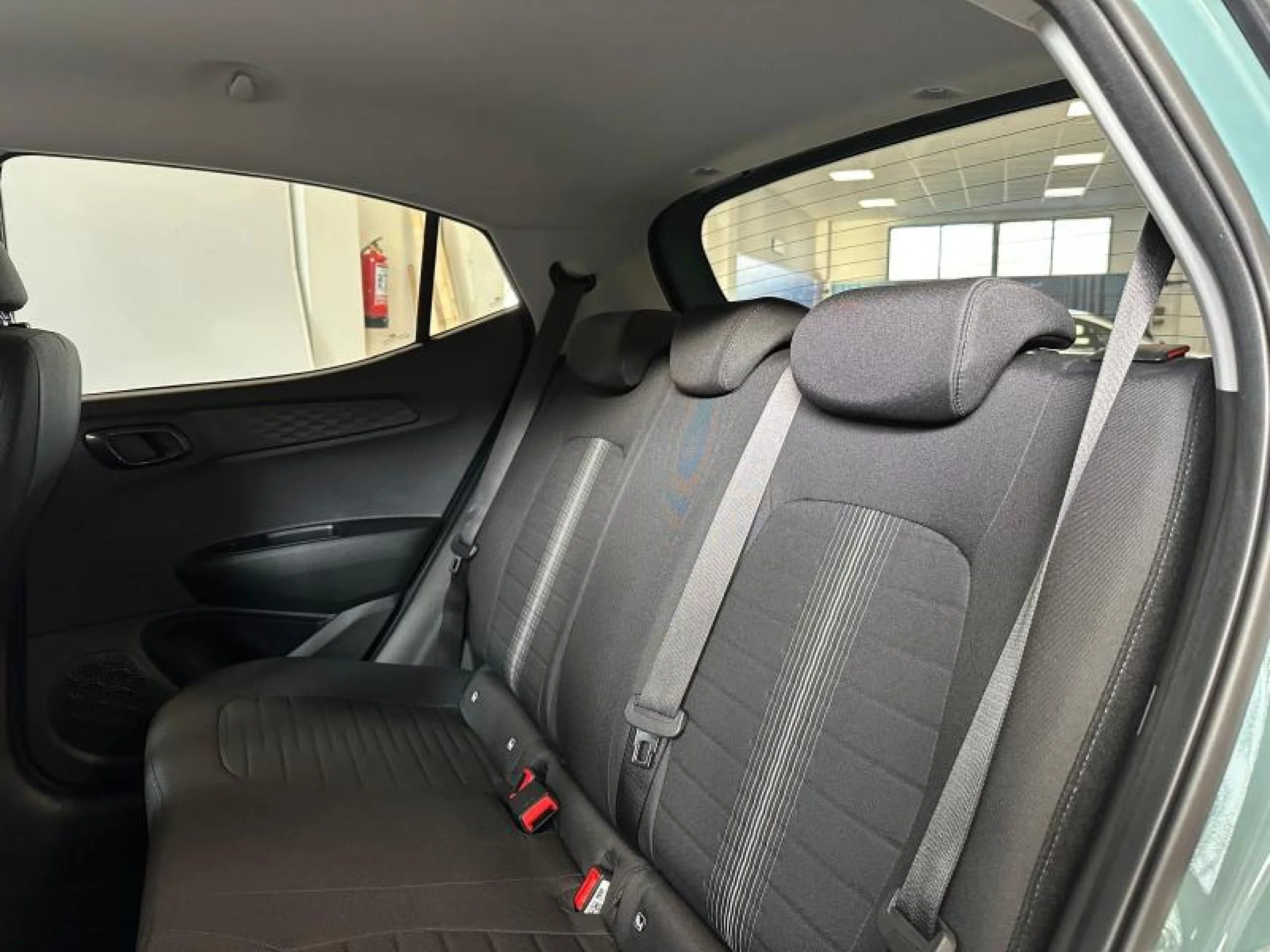 HYUNDAI I10 1.0 KLASS - Foto 12