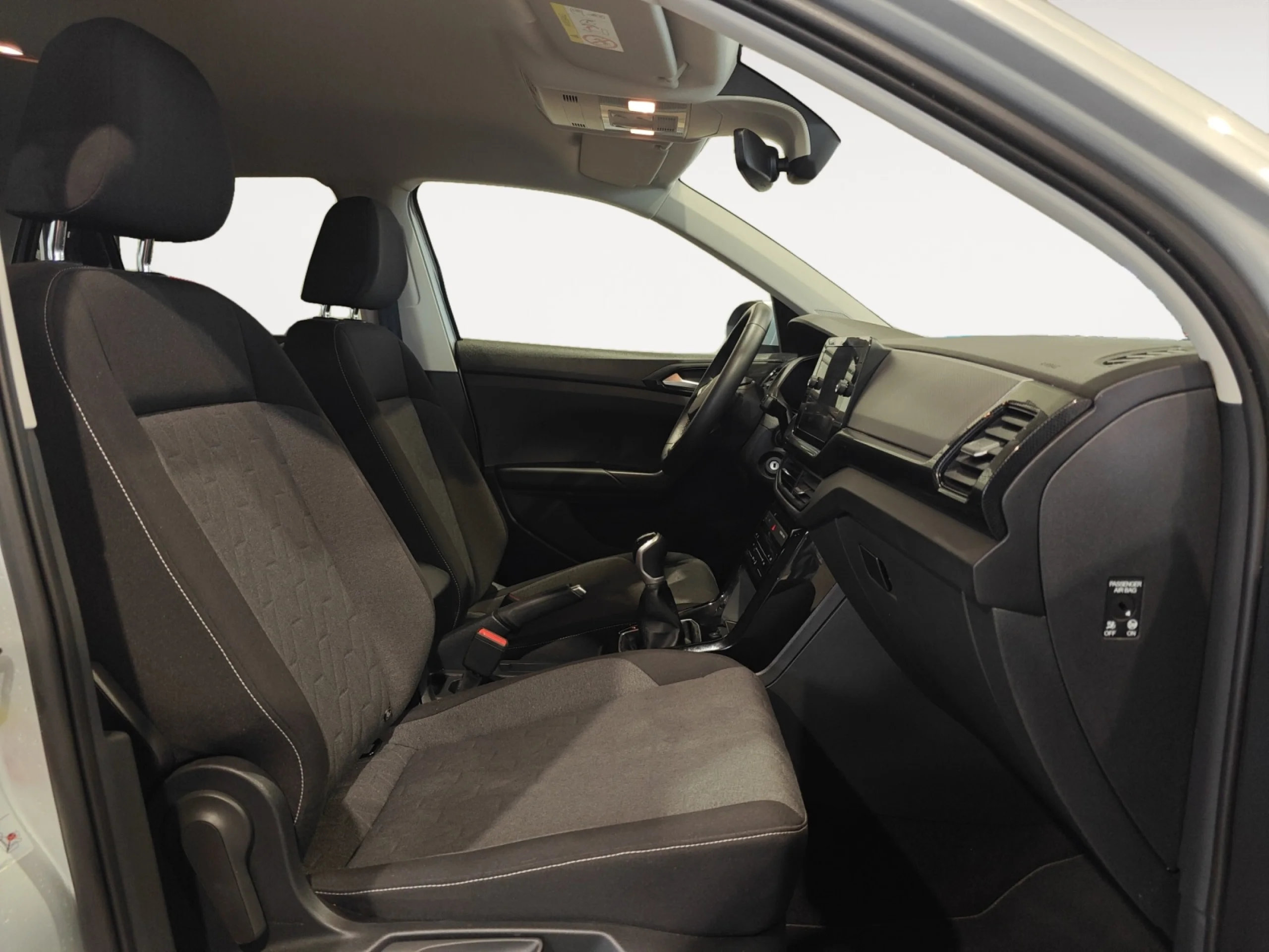 VOLKSWAGEN T CROSS ··MÁS·· 1.0 TSI 85KW (115CV) - Foto 5