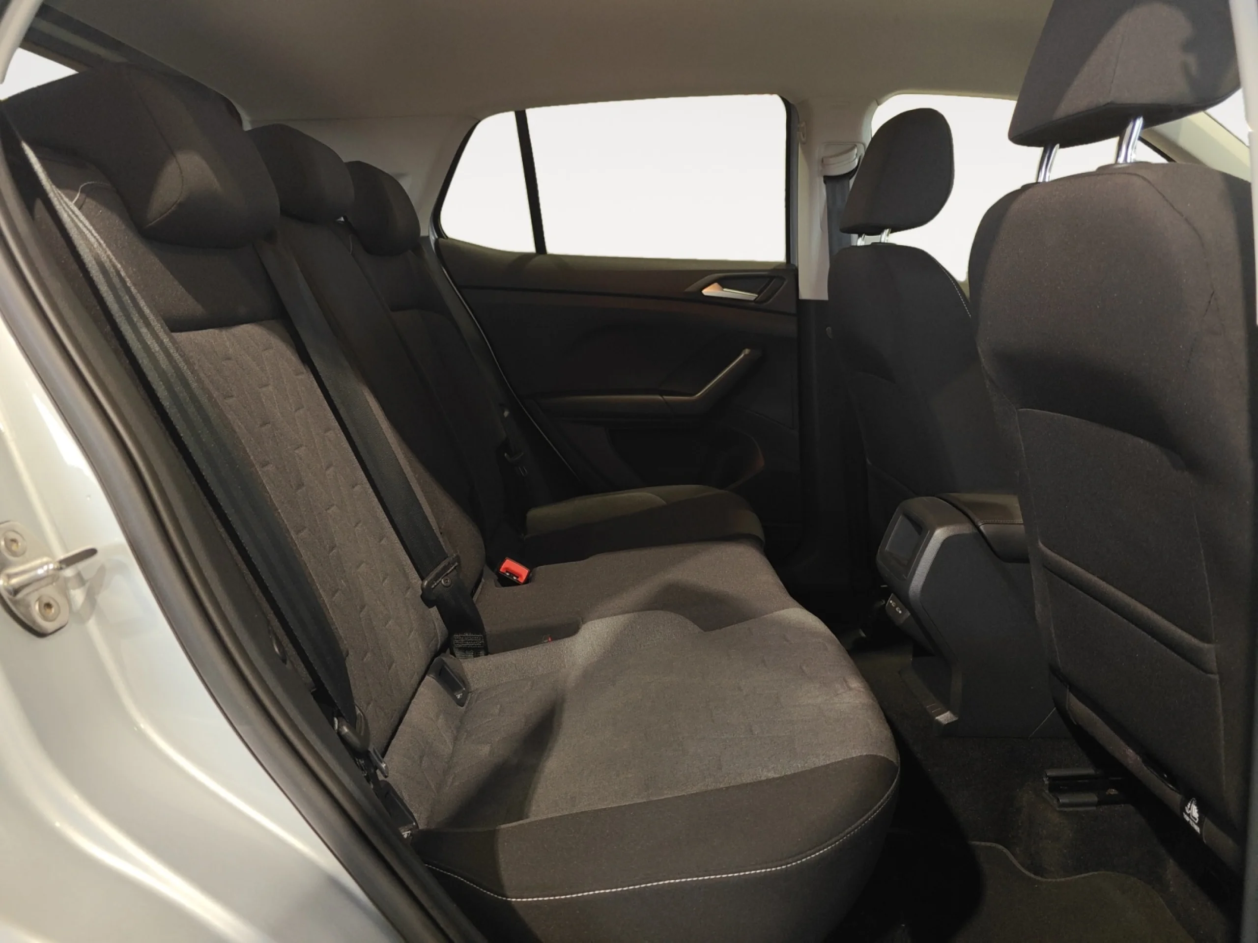 VOLKSWAGEN T CROSS ··MÁS·· 1.0 TSI 85KW (115CV) - Foto 6
