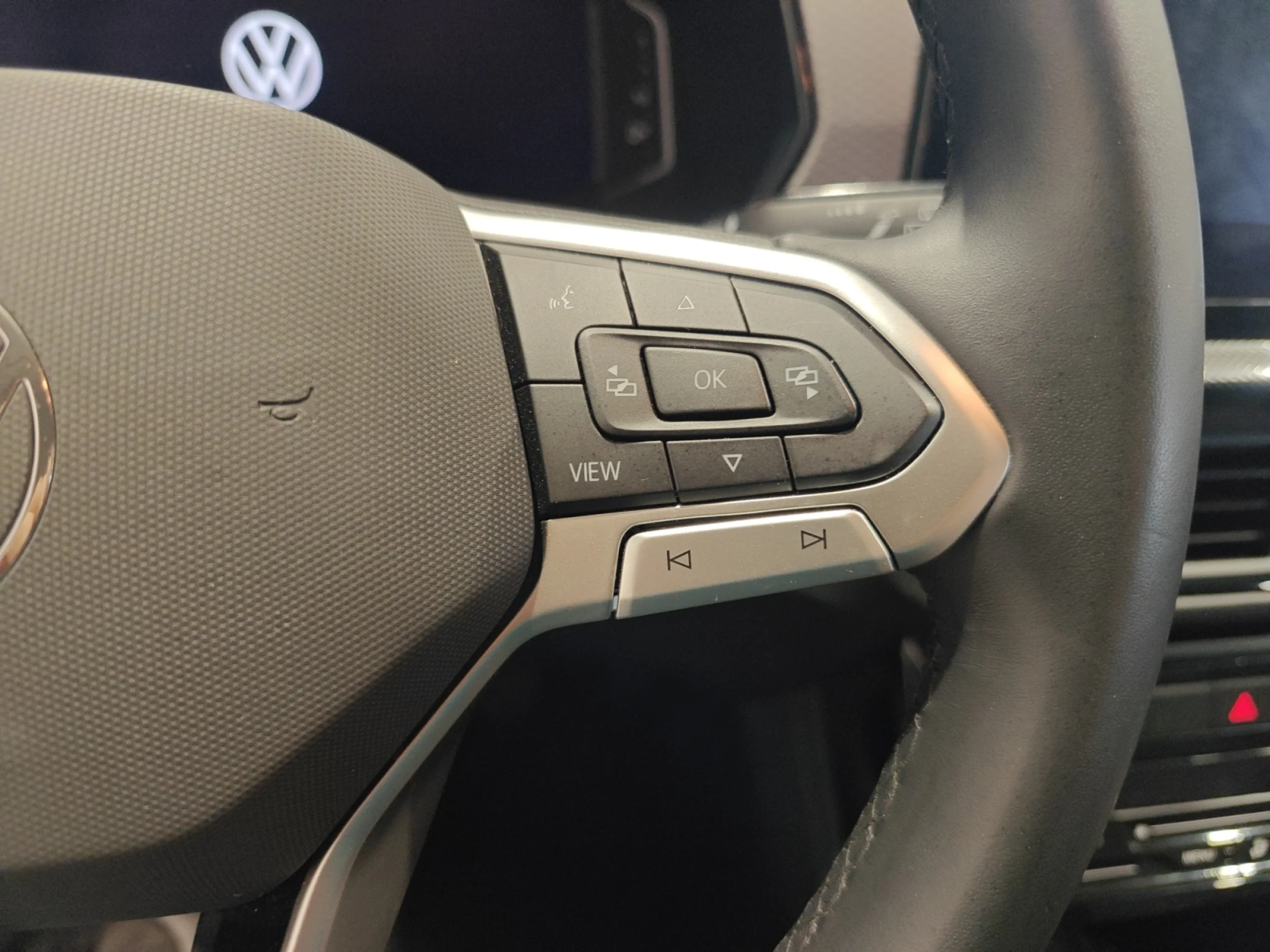 VOLKSWAGEN T CROSS ··MÁS·· 1.0 TSI 85KW (115CV) - Foto 10