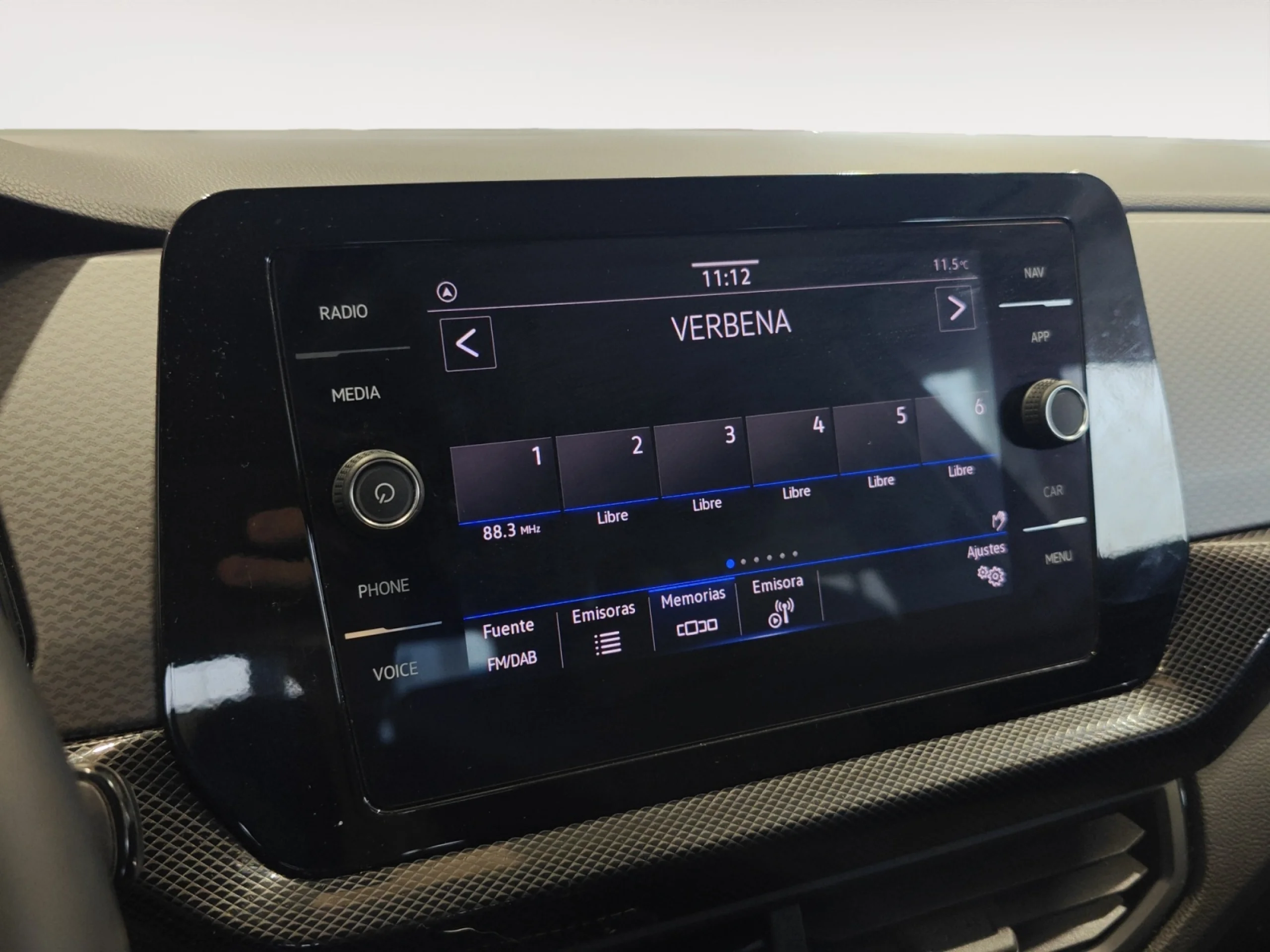 VOLKSWAGEN T CROSS ··MÁS·· 1.0 TSI 85KW (115CV) - Foto 14