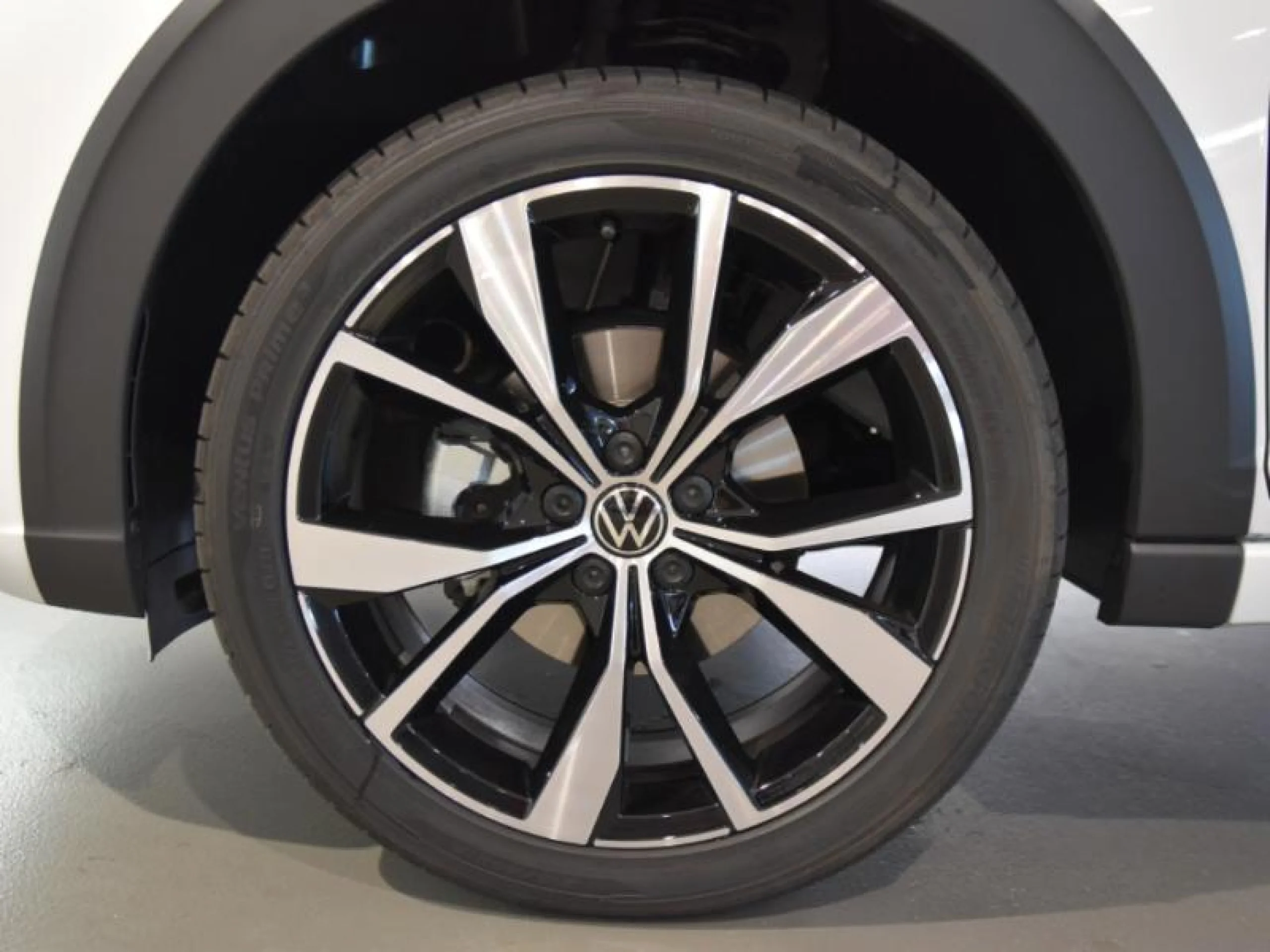 VOLKSWAGEN TAIGO TAIGO R LINE  1.0 TSI 85 KW (116 CV )  AUTOMÁTICO DSG 7 VEL. - Foto 8