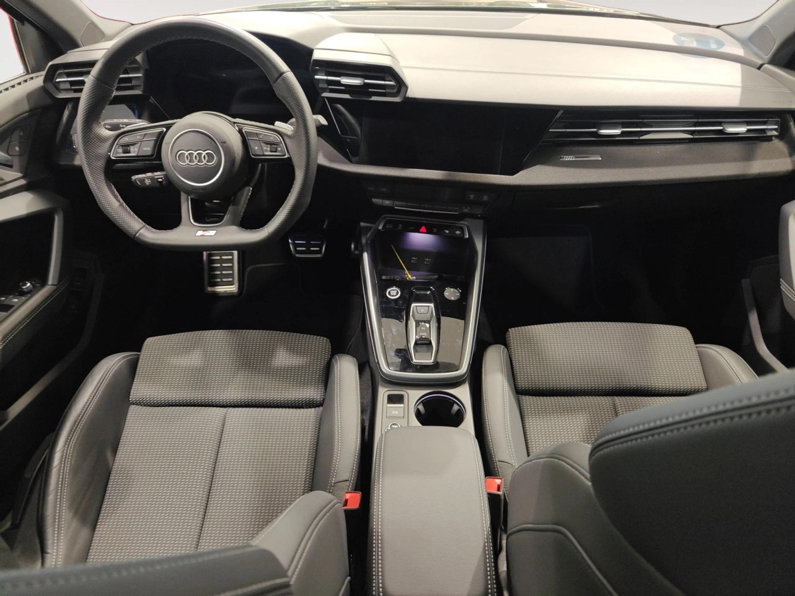 AUDI A3 SPORTBACK GENUINE 40 TFSI E 150KW S TRON - Foto 4