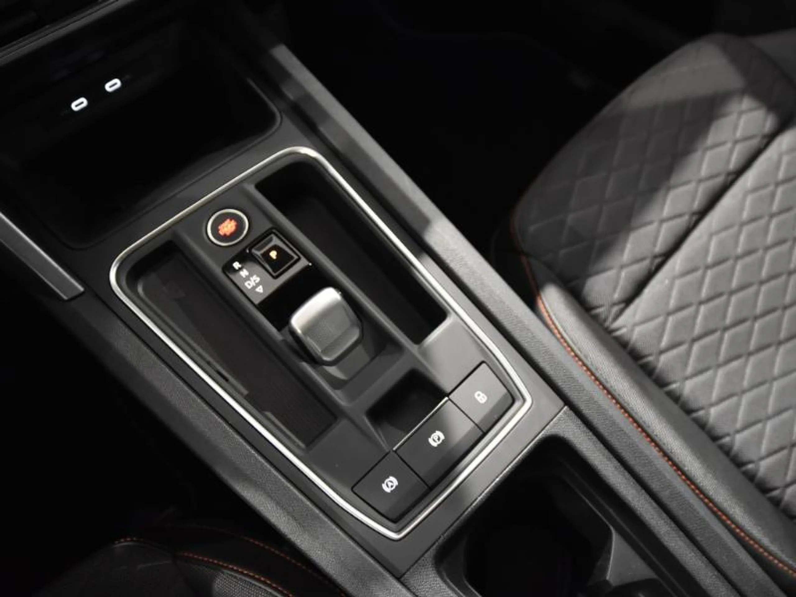 SEAT LEON 2.0 TDI 110KW DSG 7 S&S FR XL - Foto 10