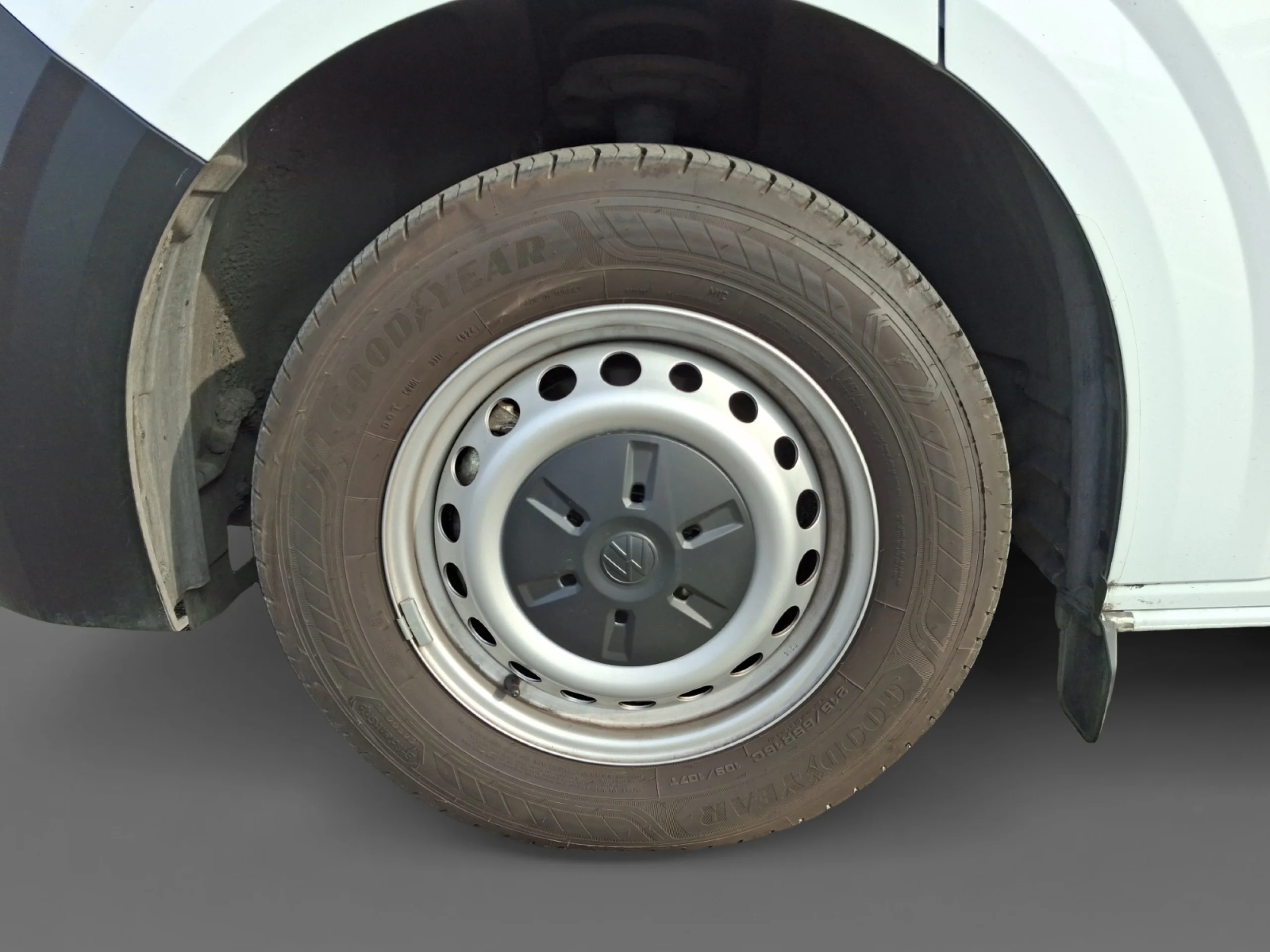 VW COMERCIALES Transporter TRANSPORTER   FURG N  BATALLA CORTA  2.0 TDI 81 KW (110 CV) 6 VEL. - Foto 8