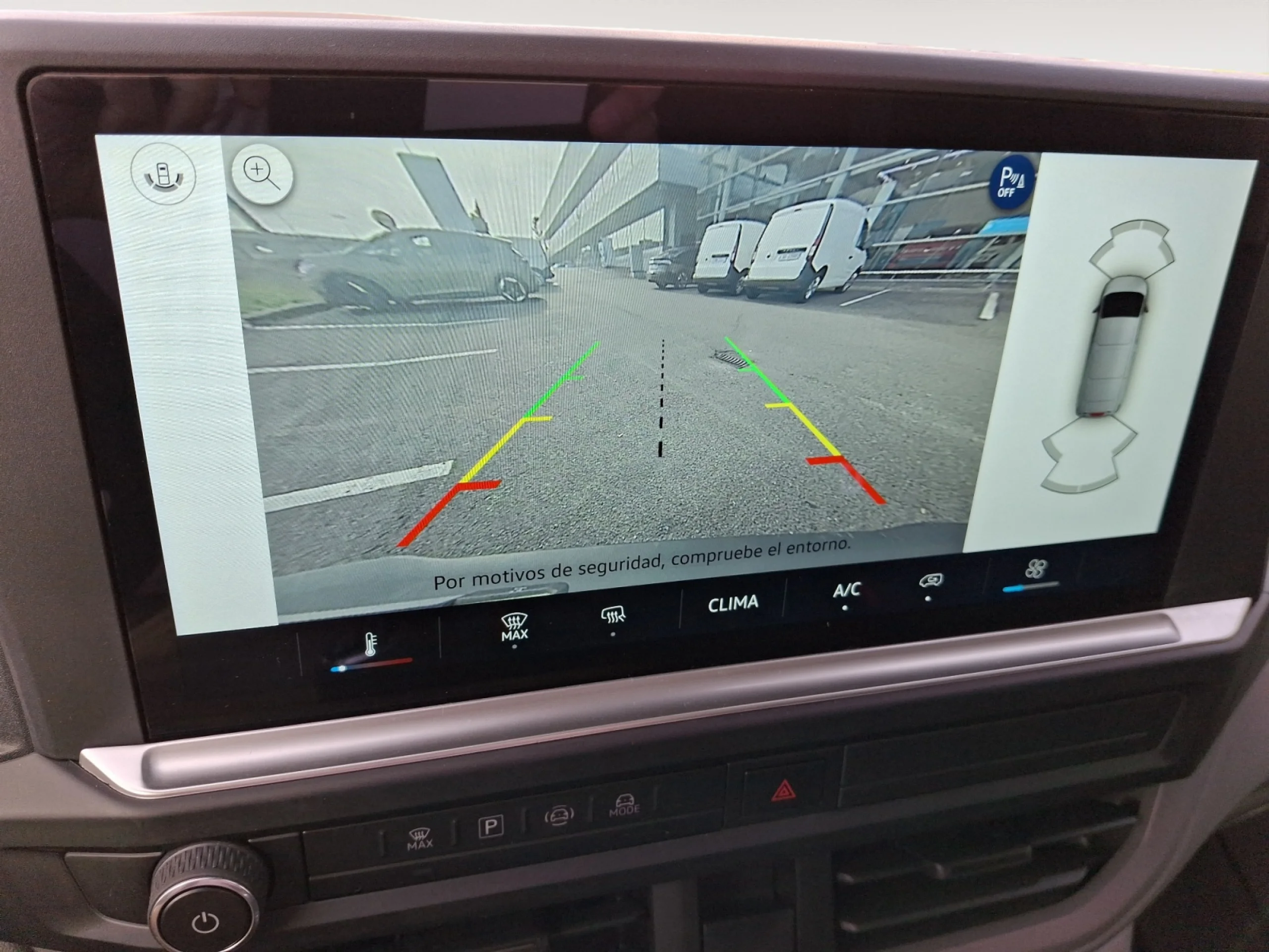 VW COMERCIALES Transporter TRANSPORTER   FURG N  BATALLA CORTA  2.0 TDI 81 KW (110 CV) 6 VEL. - Foto 13