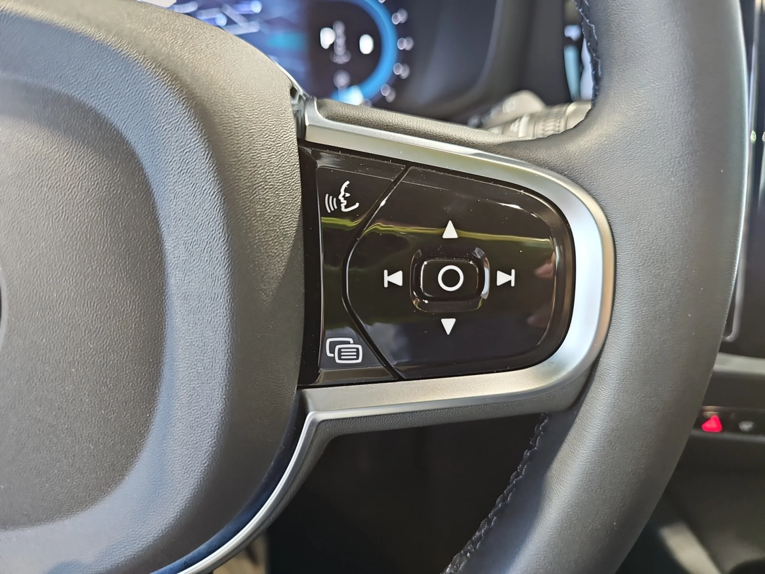 VOLVO V60 V60 B4 MILD HYBRID PLUS DARK 2025 - Foto 13