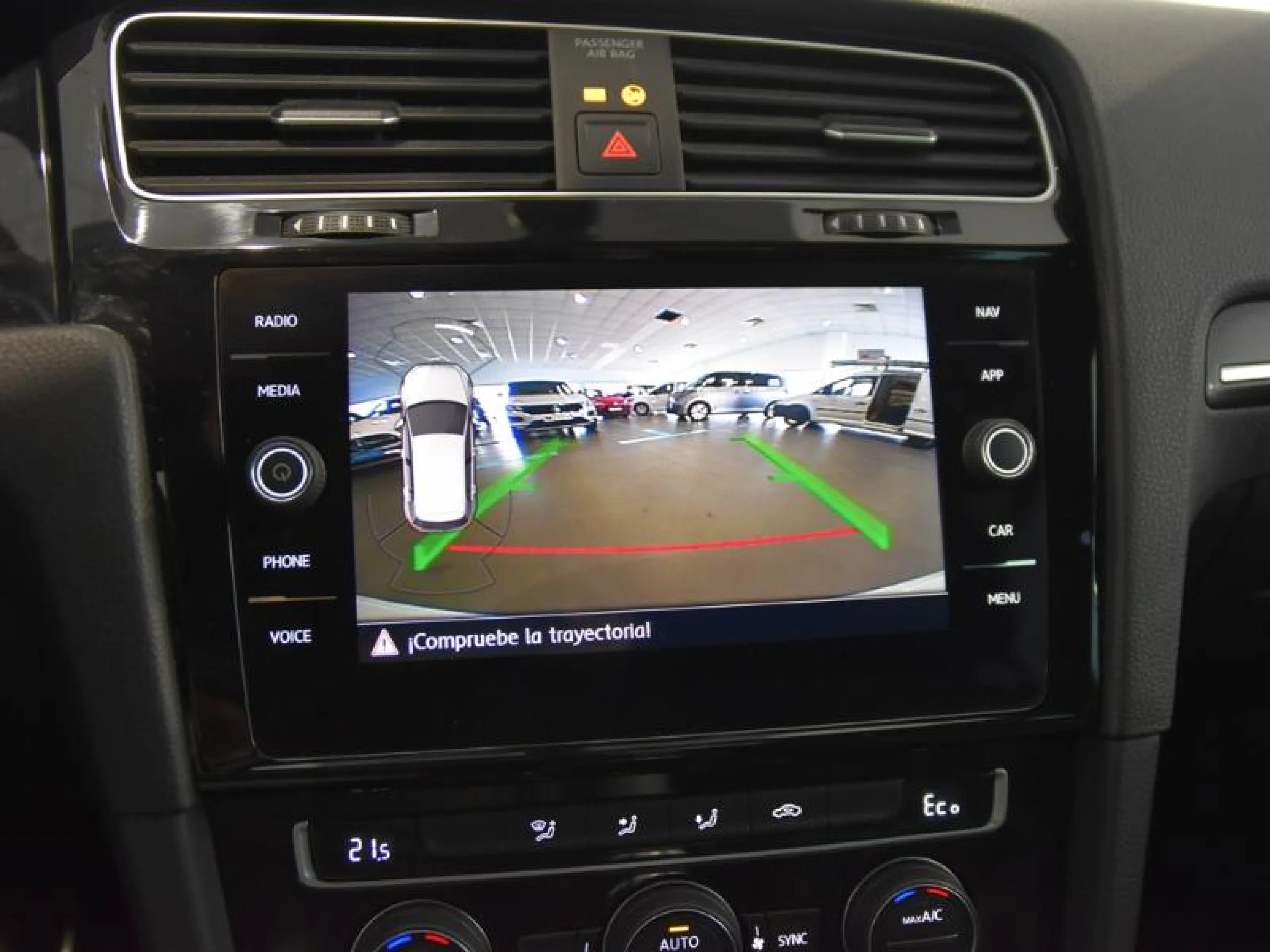 VOLKSWAGEN GOLF GTE 1.4 TSI E POWER 150KW (204CV) DSG - Foto 14