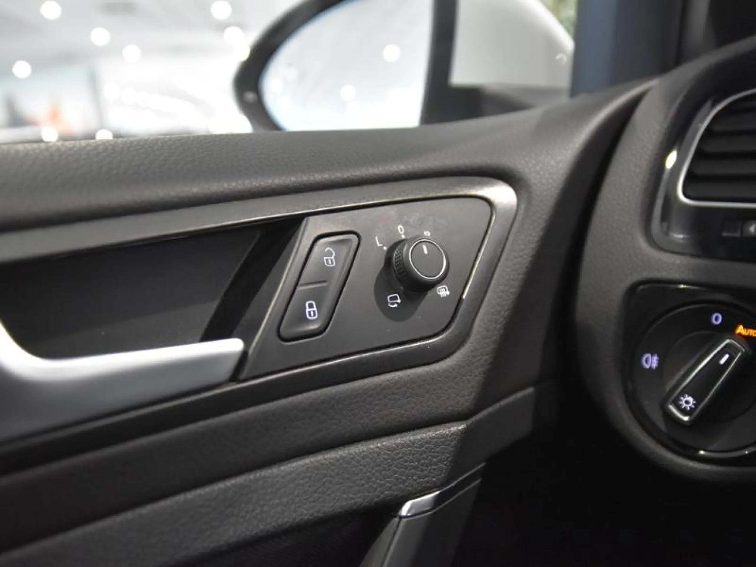 VOLKSWAGEN GOLF GTE 1.4 TSI E POWER 150KW (204CV) DSG - Foto 19