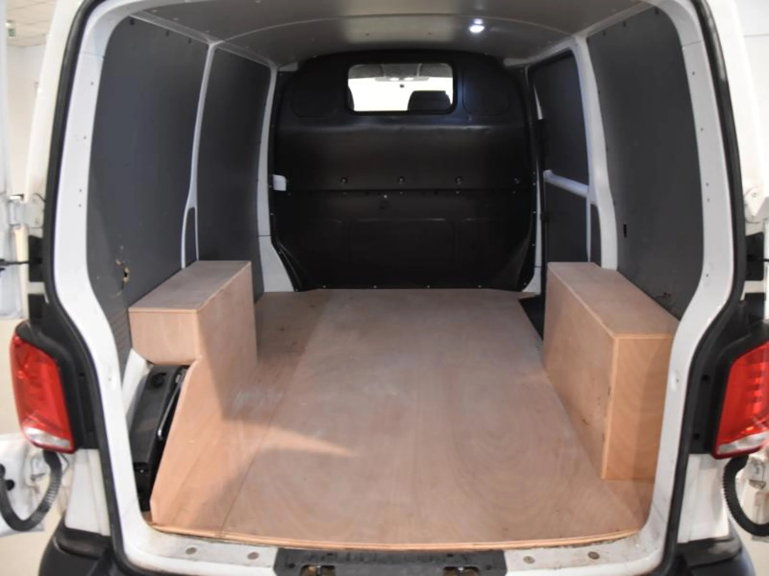 VOLKSWAGEN TRANSPORTER FURGON 2.0 TDI BMT 81 KW - Foto 7