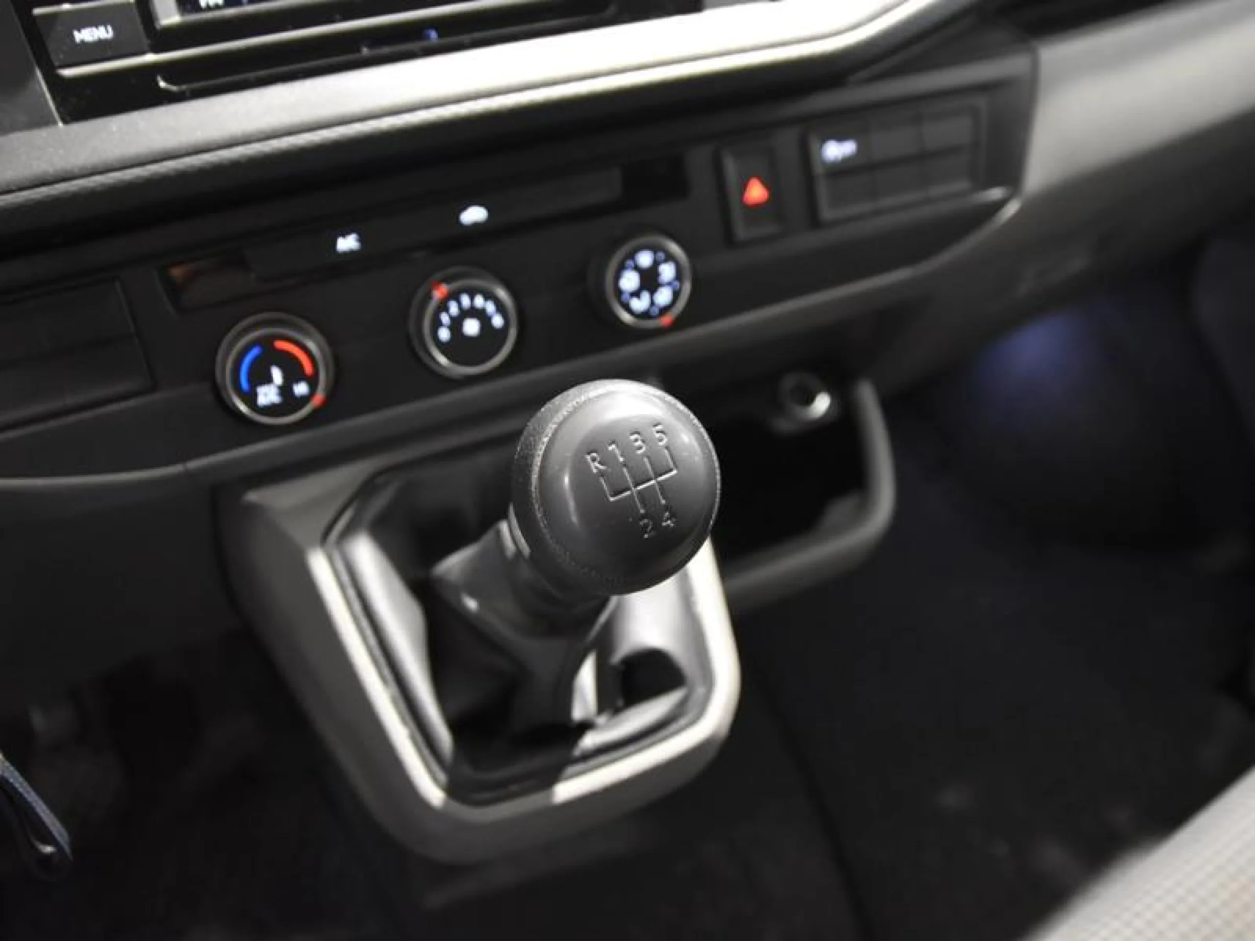 VOLKSWAGEN TRANSPORTER FURGON 2.0 TDI BMT 81 KW - Foto 10
