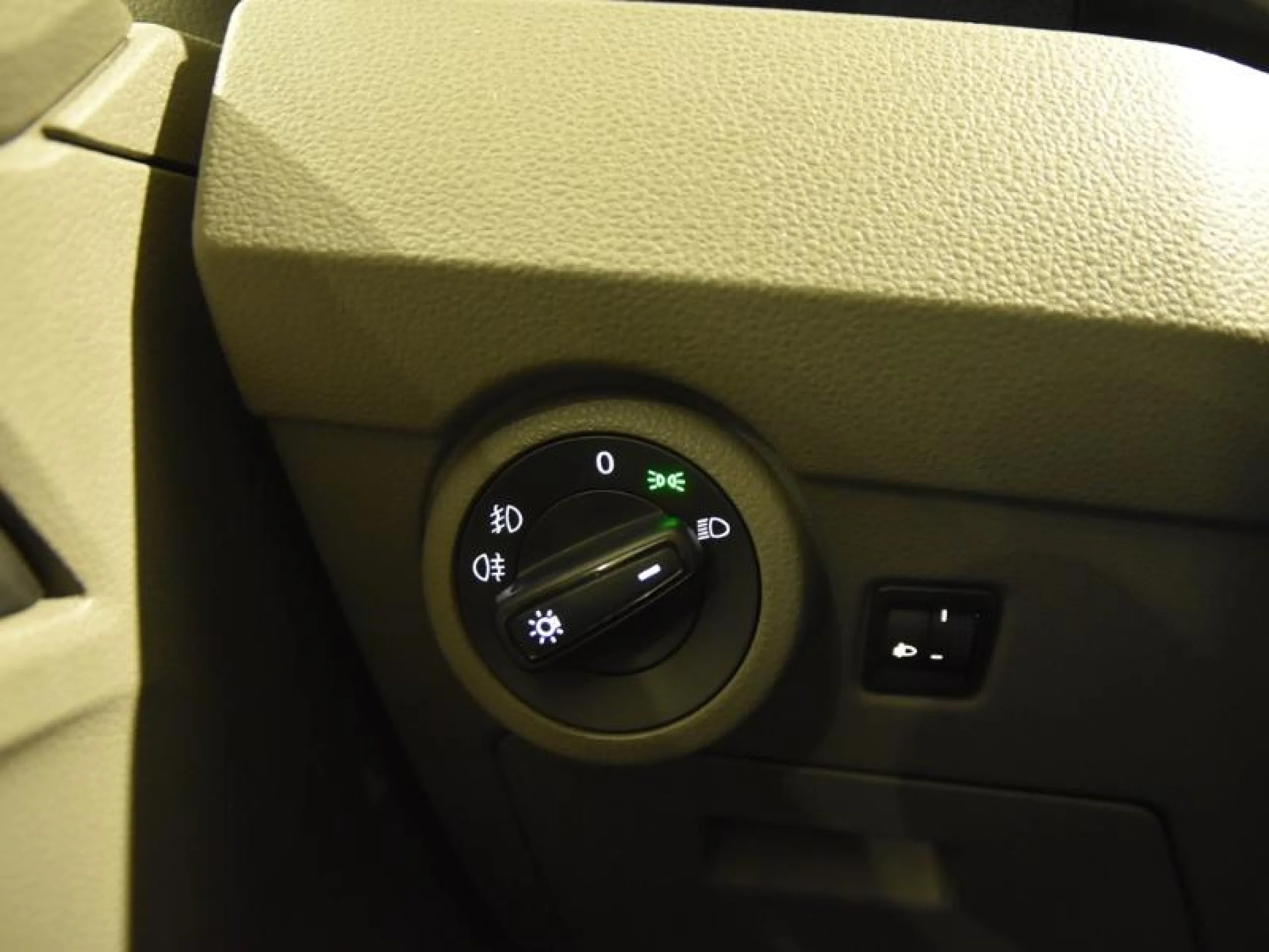 VOLKSWAGEN TRANSPORTER FURGON 2.0 TDI BMT 81 KW - Foto 13