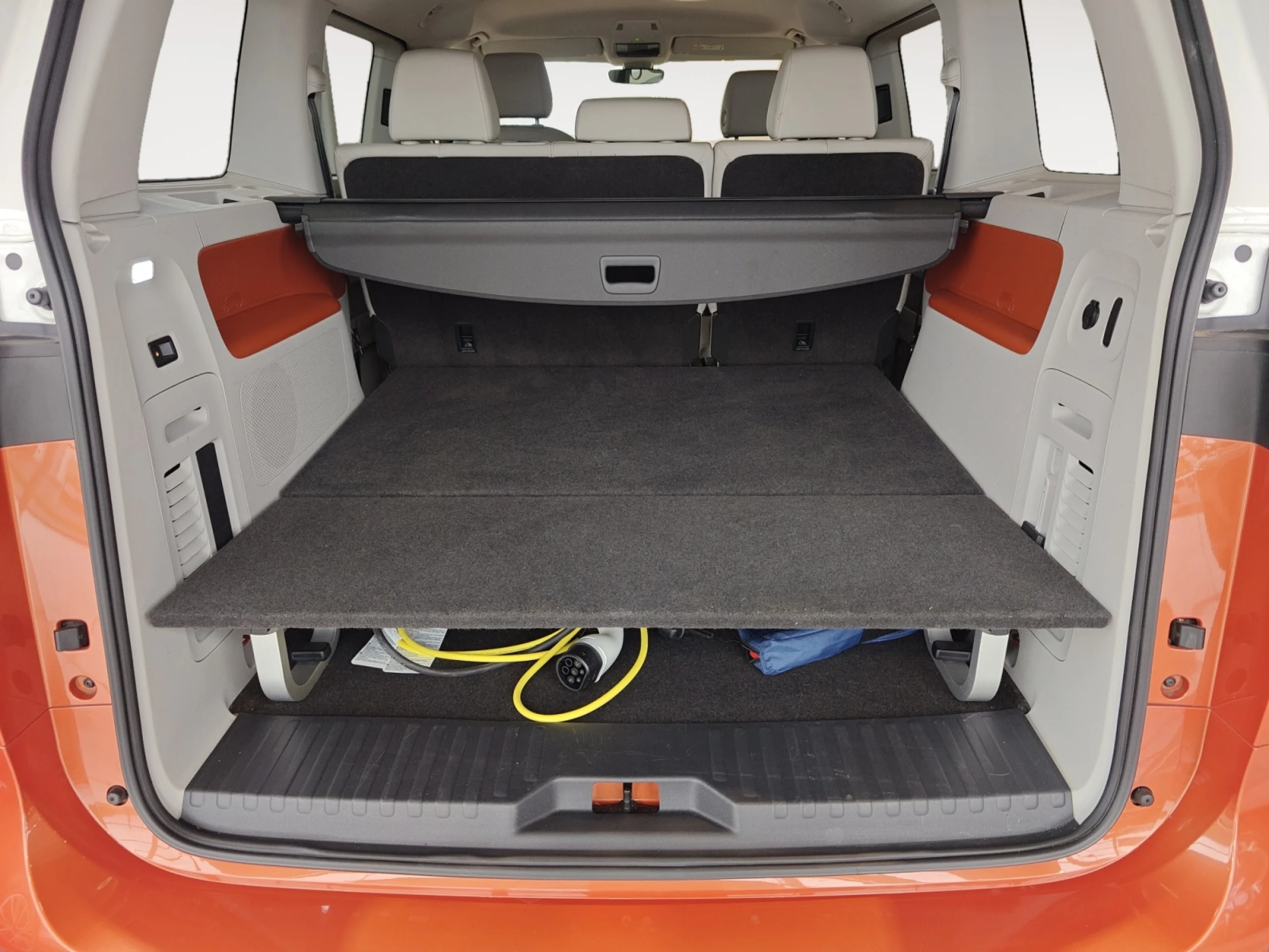 VOLKSWAGEN ID. BUZZ PRO 150KW (204CV) - Foto 7