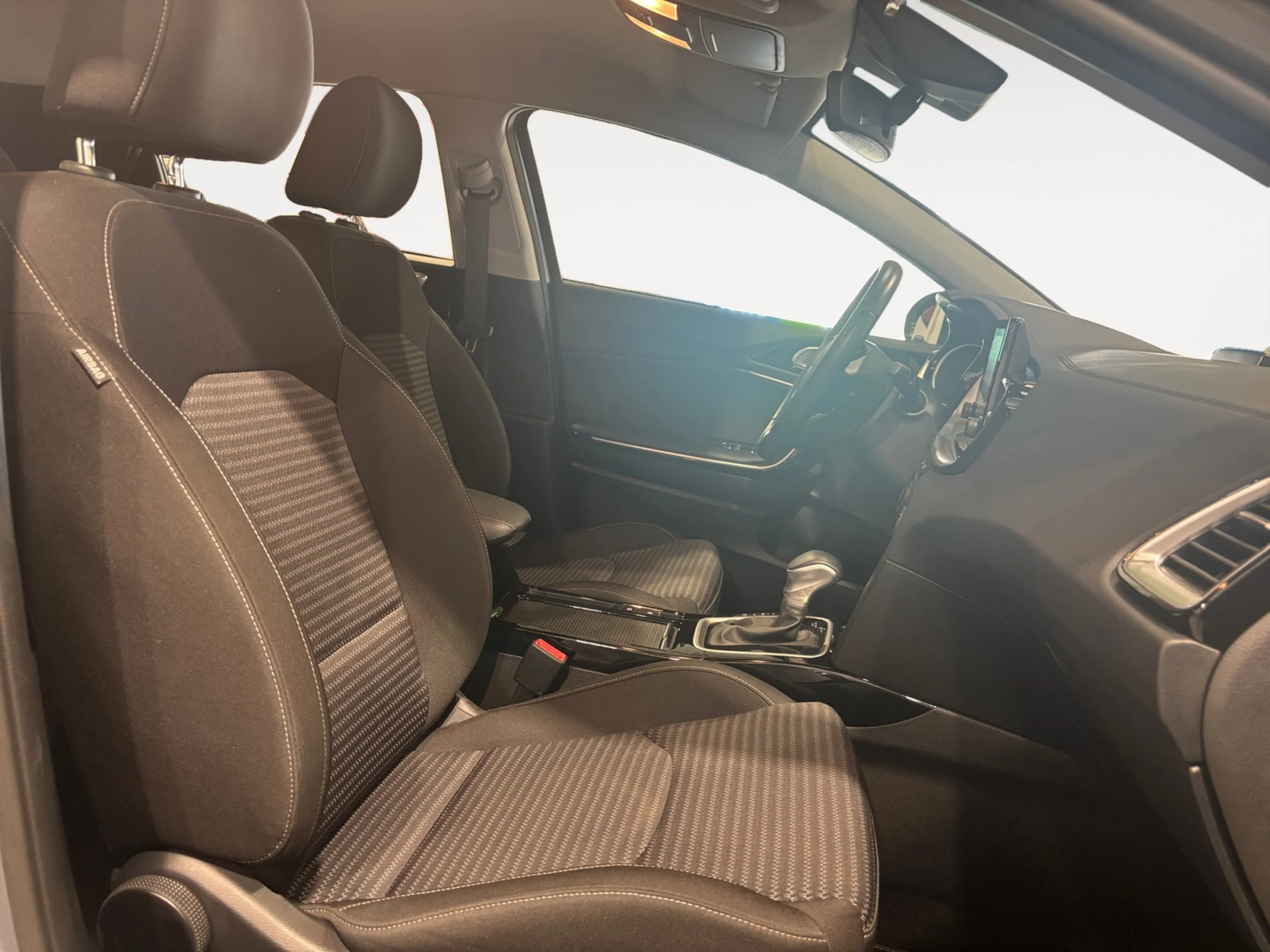 KIA XCEED 1.6 GDI PHEV 104KW (141CV) EDRIVE - Foto 5
