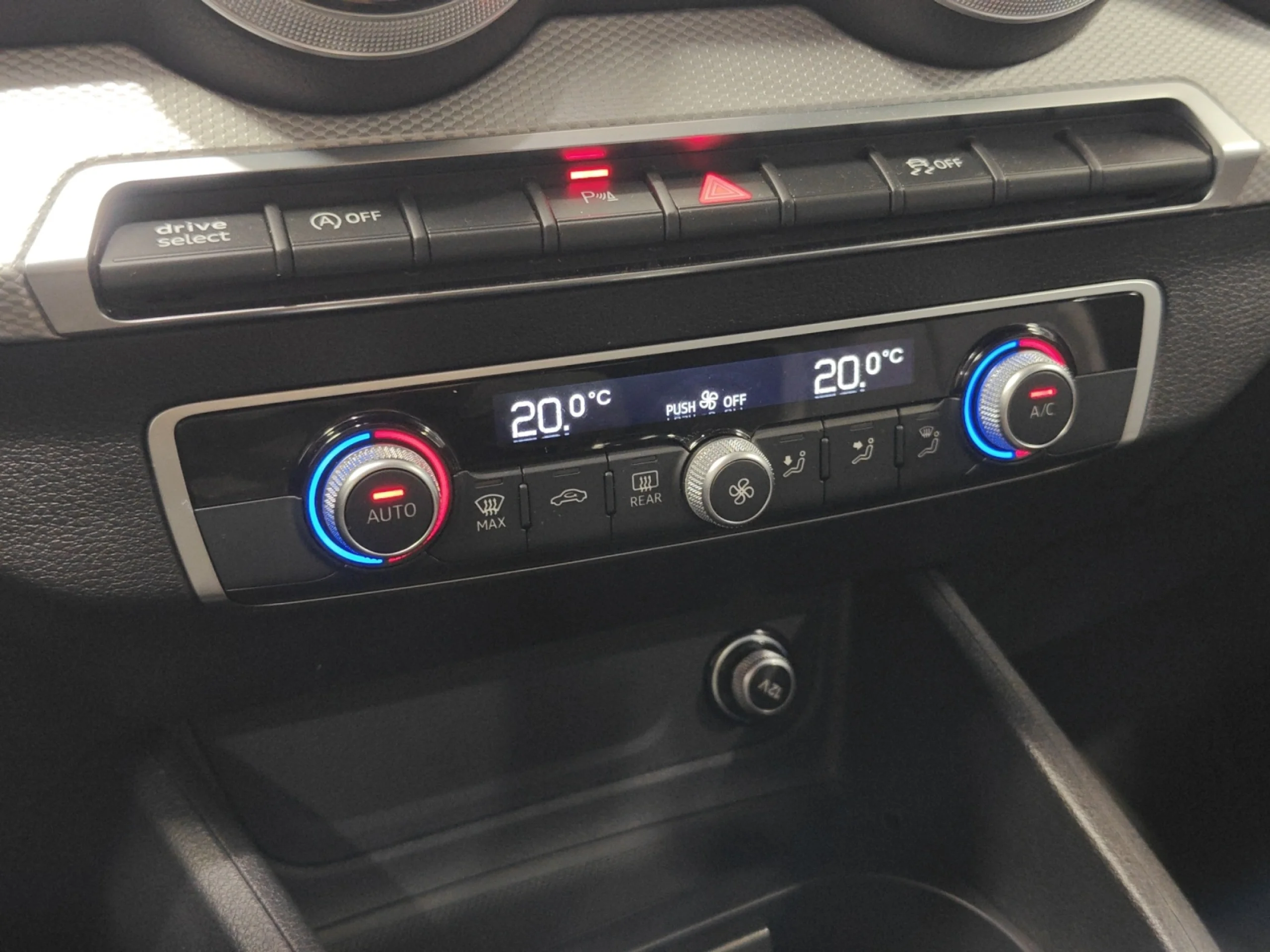 AUDI Q2 S LINE 30 TFSI 85KW (116CV) - Foto 20