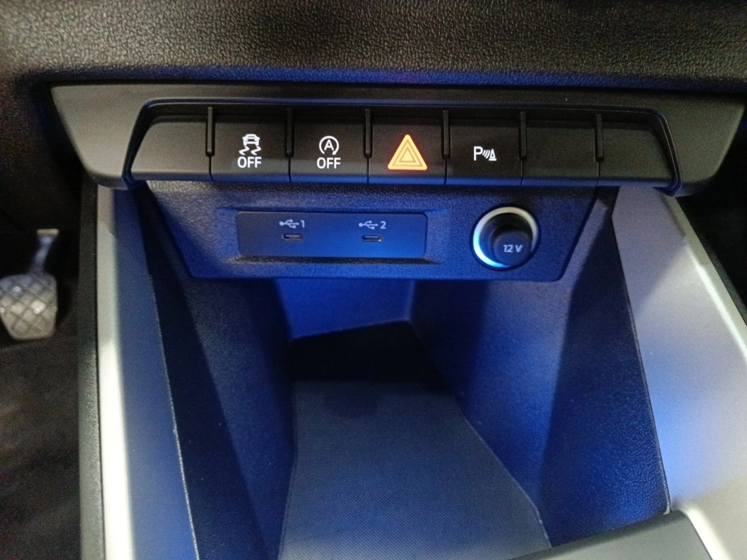 AUDI A1 SPORTBACK ADRENALIN 30 TFSI 85KW (116CV) - Foto 13