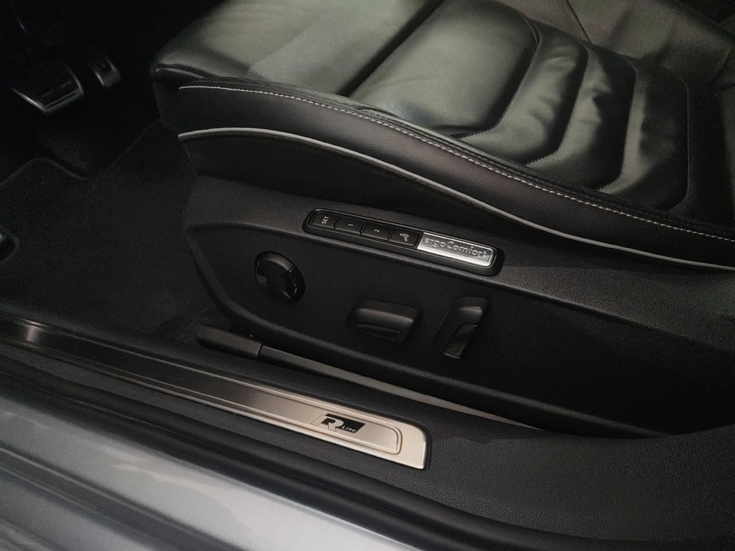 VOLKSWAGEN ARTEON R LINE 2.0 TSI 140KW (190CV) DSG - Foto 15