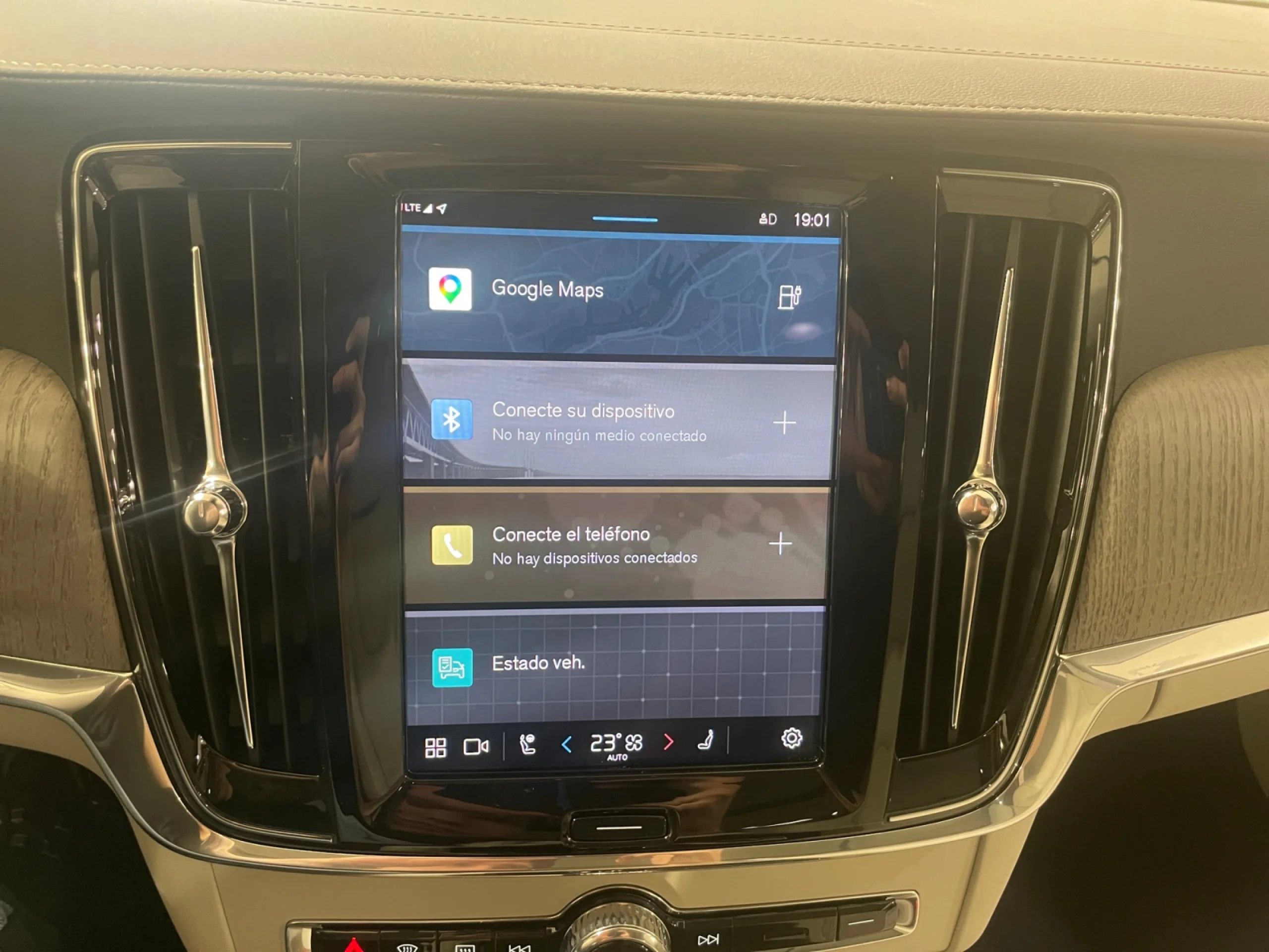 VOLVO V90 2.0 T6 PHEV RECHARGE ULTRA DARK AT EAWD - Foto 10