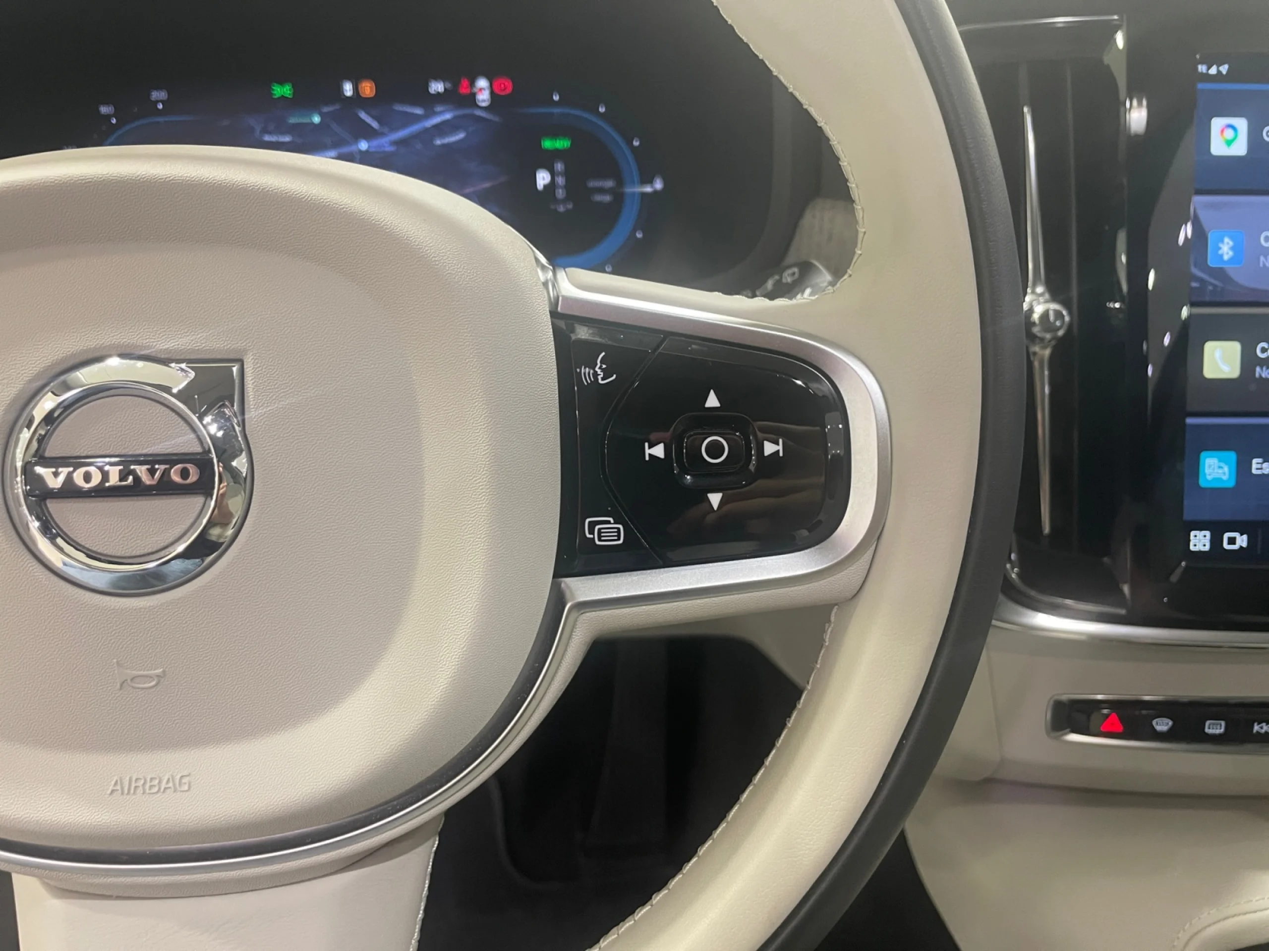 VOLVO V90 2.0 T6 PHEV RECHARGE ULTRA DARK AT EAWD - Foto 13
