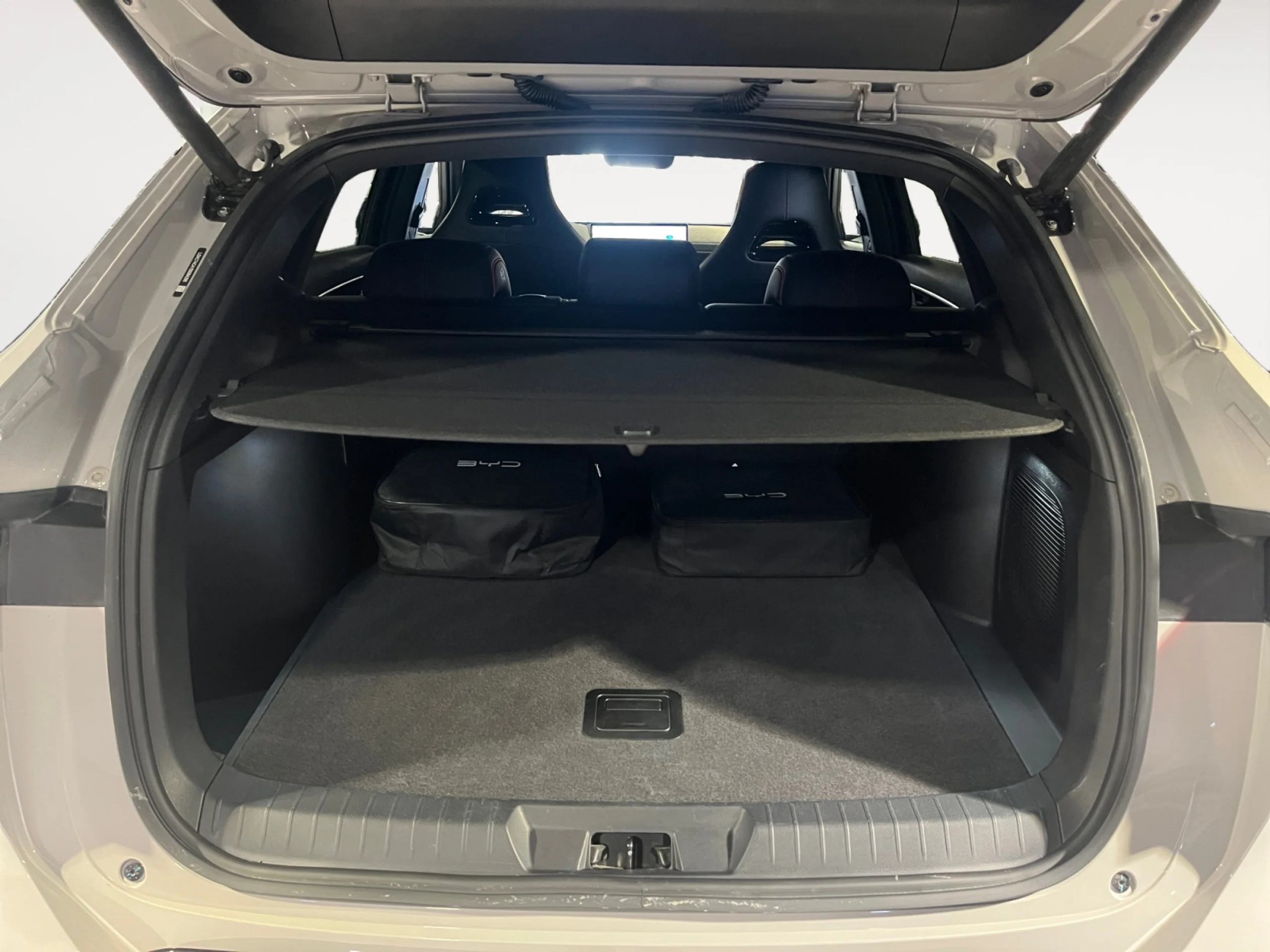 BYD SEAL U 1.5 DM I COMFORT - Foto 8