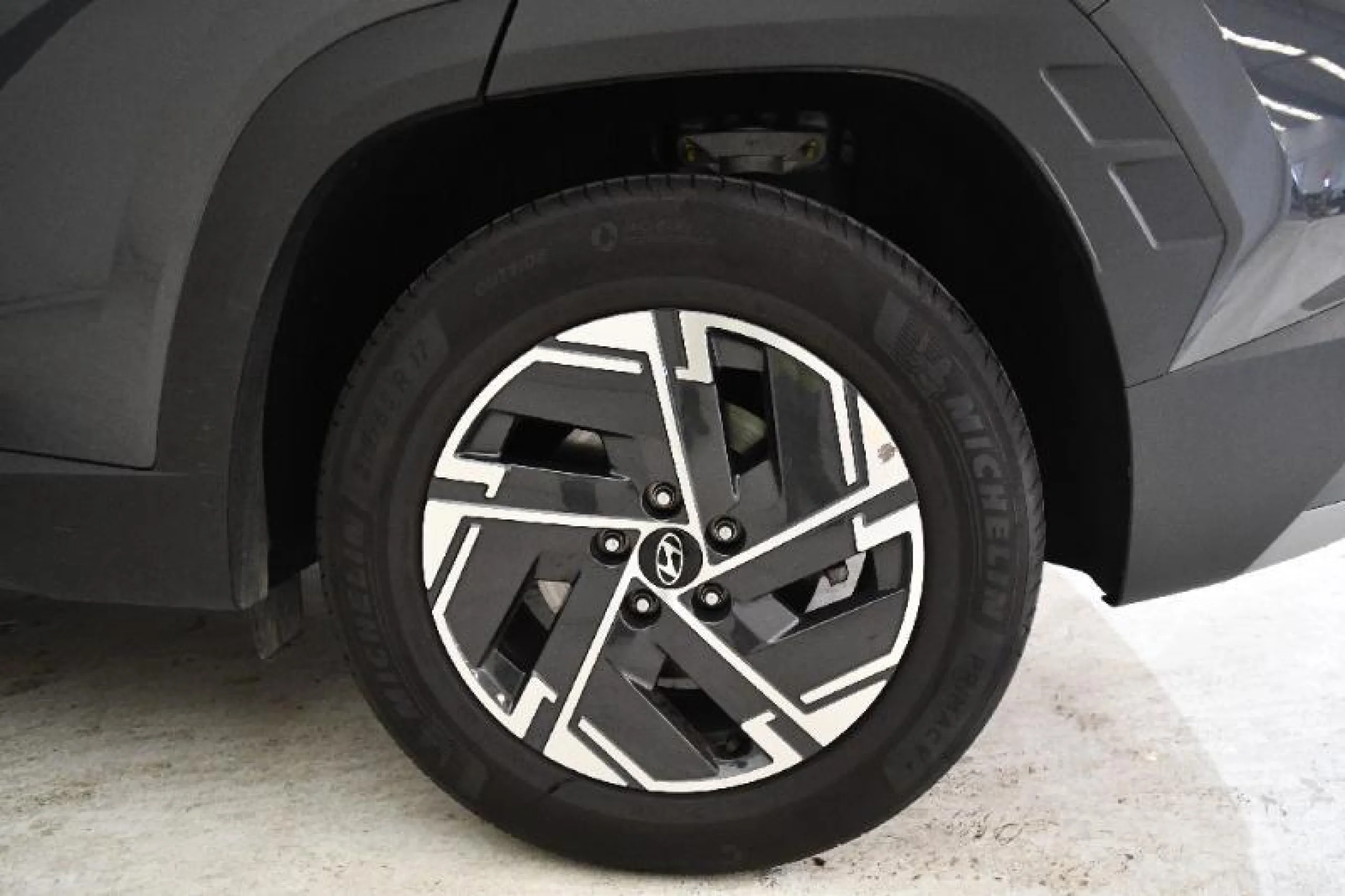 HYUNDAI TUCSON 1.6T 118KW (160CV) MAXX - Foto 5