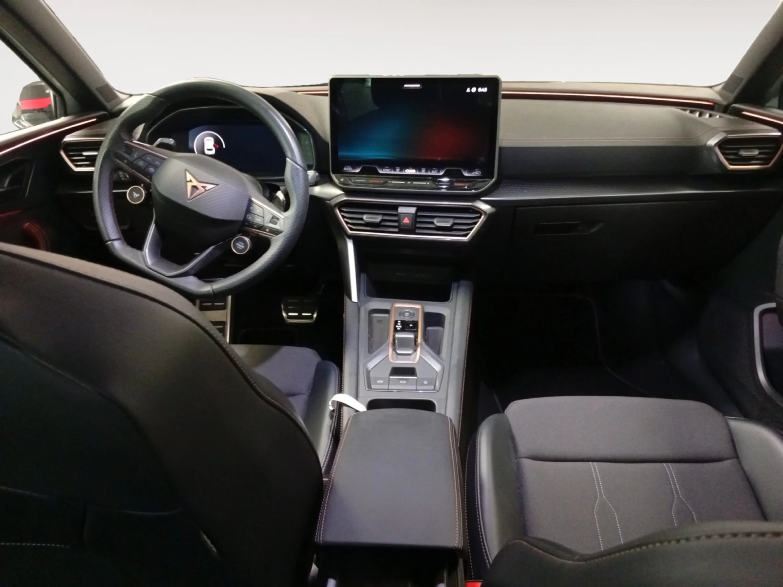 CUPRA LEON 1.5 ETSI 110KW (150CV) DSG - Foto 4