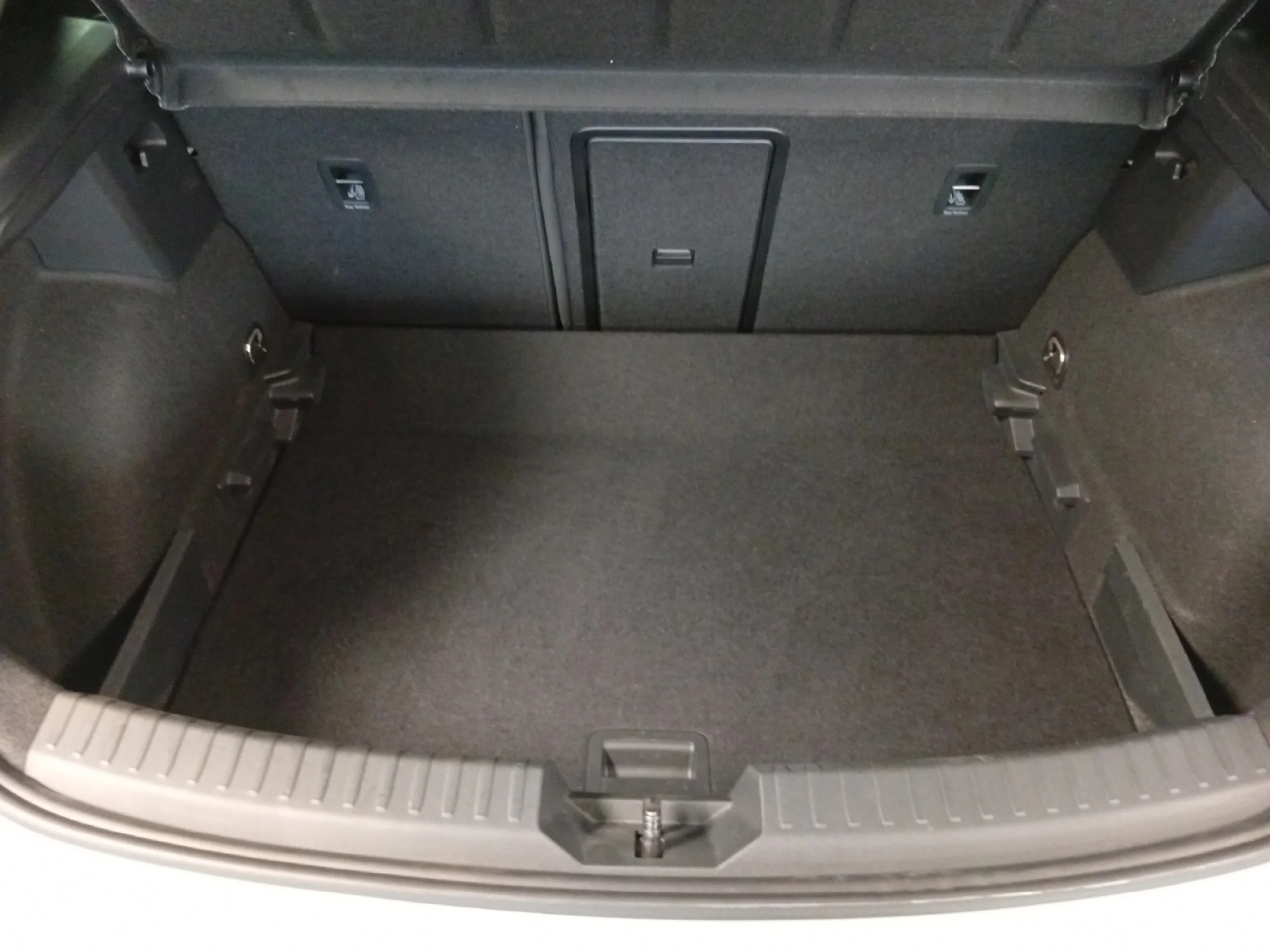CUPRA LEON 1.5 ETSI 110KW (150CV) DSG - Foto 8
