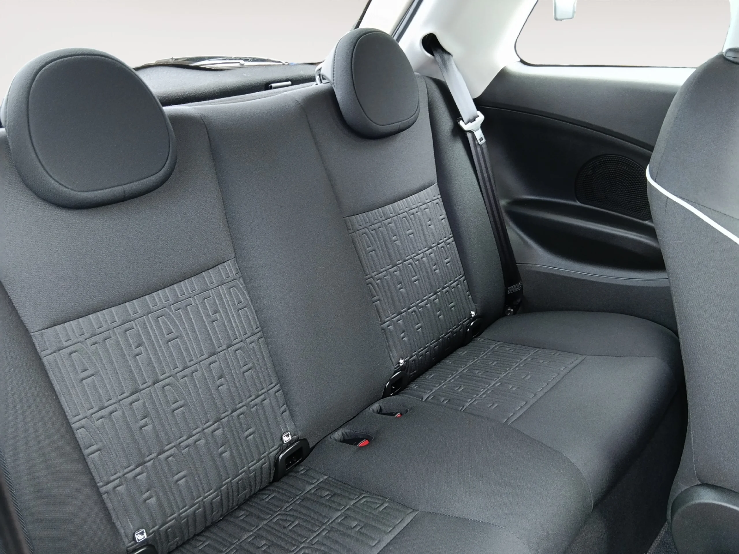 FIAT 500 MONOTRIM HB 190KM 70KW (95CV) - Foto 6