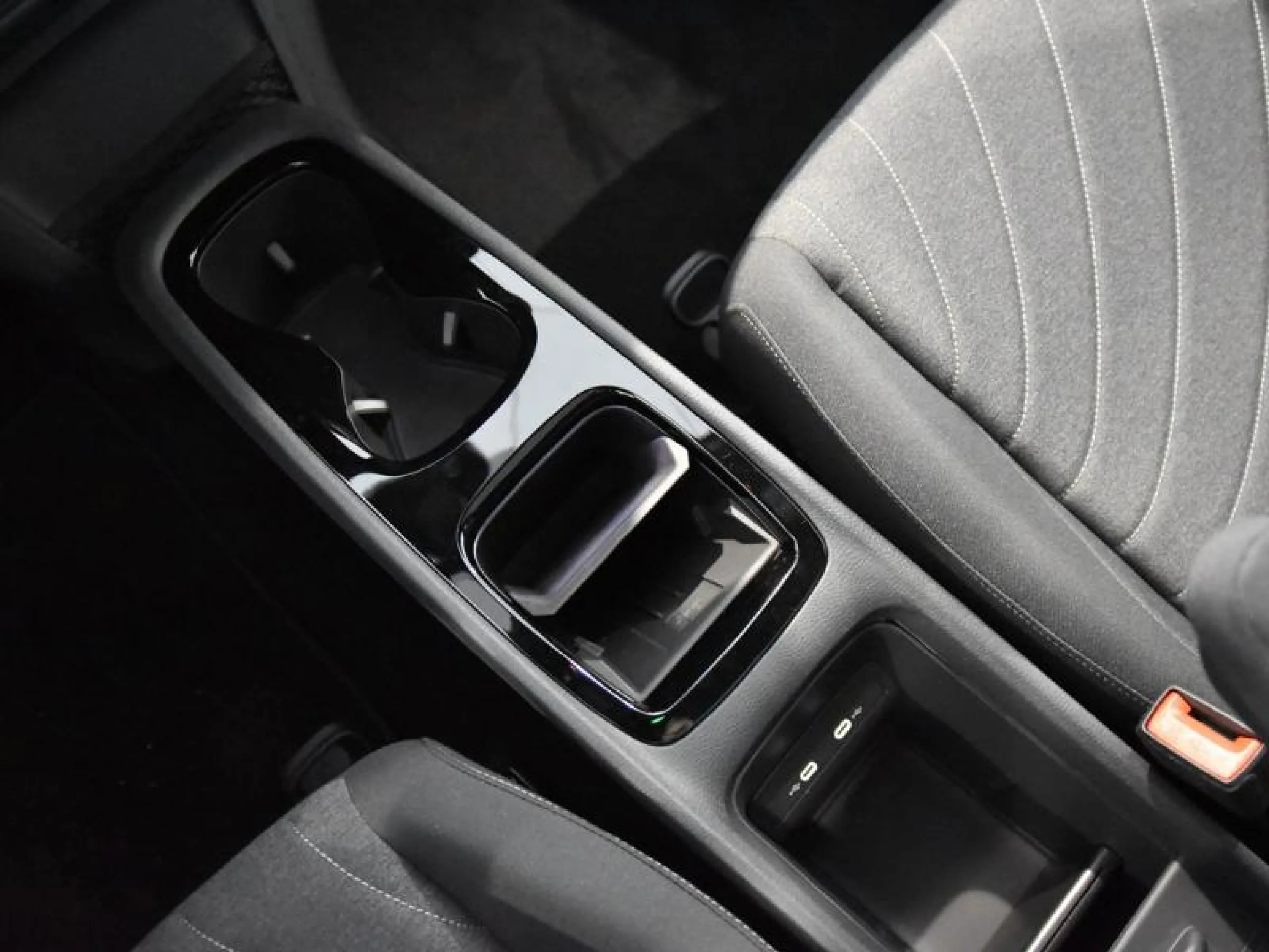 VOLKSWAGEN ID.3 ID.3 PRO   150 KW (204 CV) 59 KWH AUTOMÁTICO 1 VEL. - Foto 11