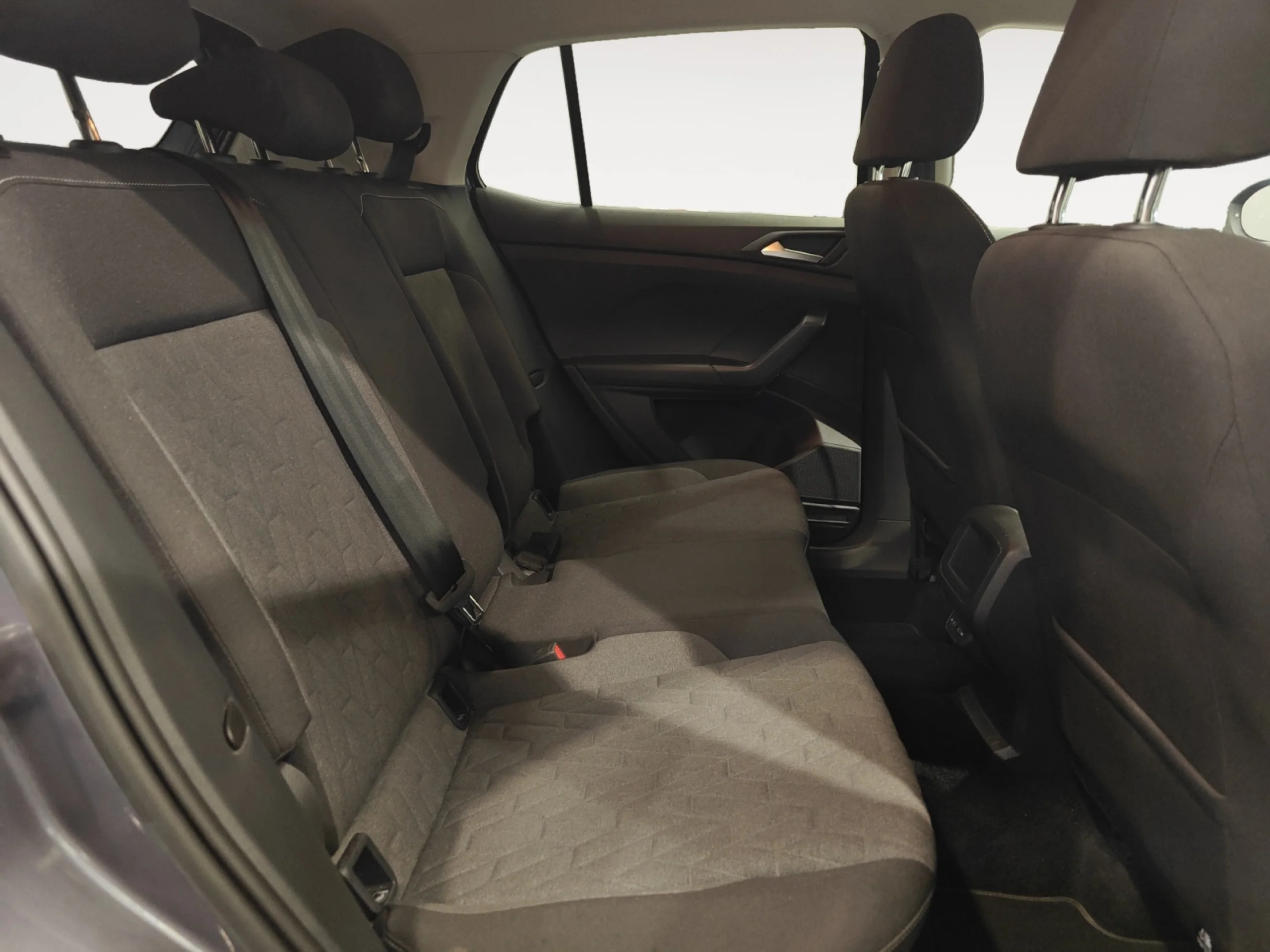 VOLKSWAGEN T CROSS ··MÁS·· 1.0 TSI 85KW (115CV) - Foto 6
