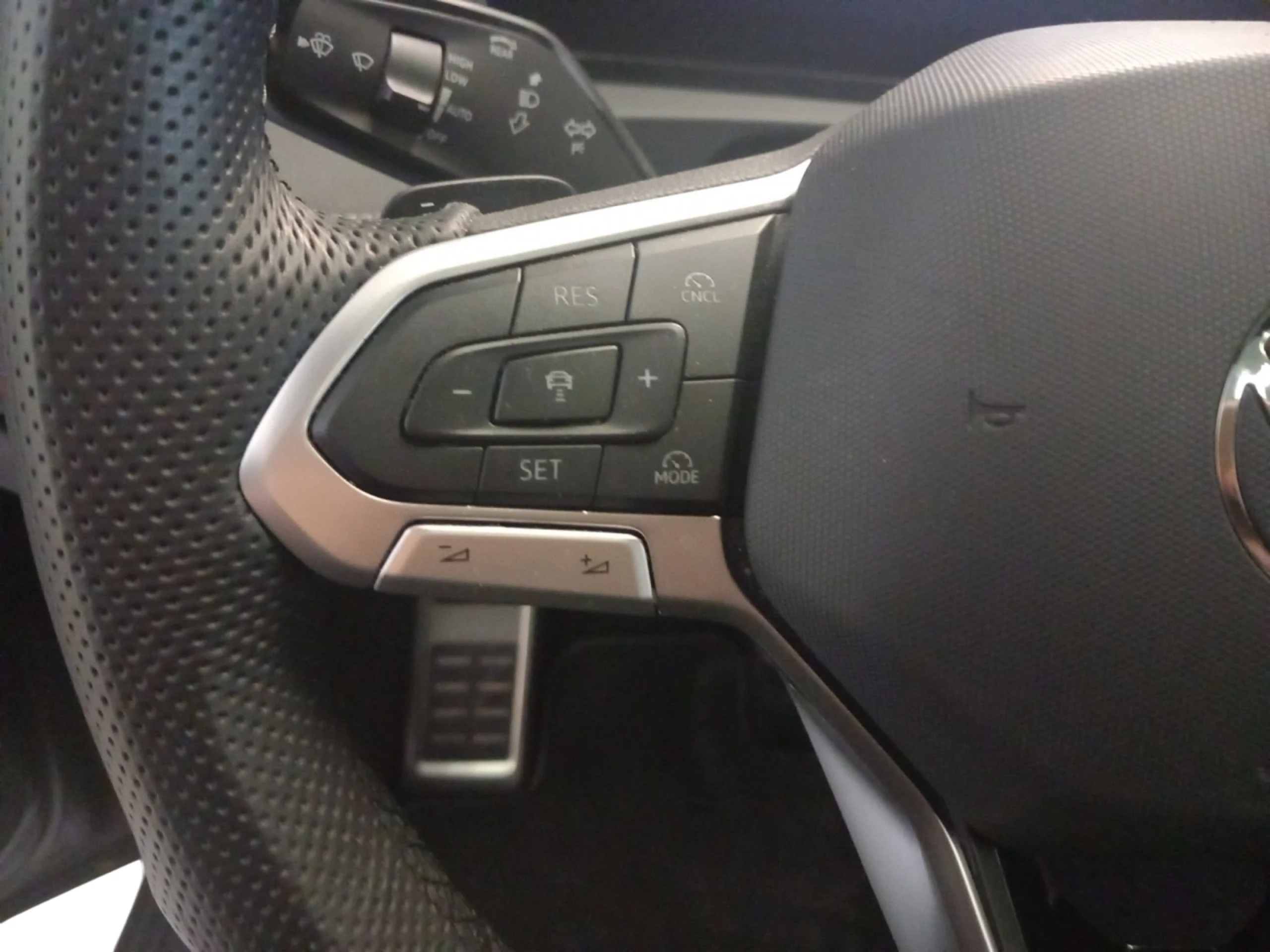 VOLKSWAGEN TIGUAN R LINE 2.0 TDI 110KW (150CV) DSG - Foto 11