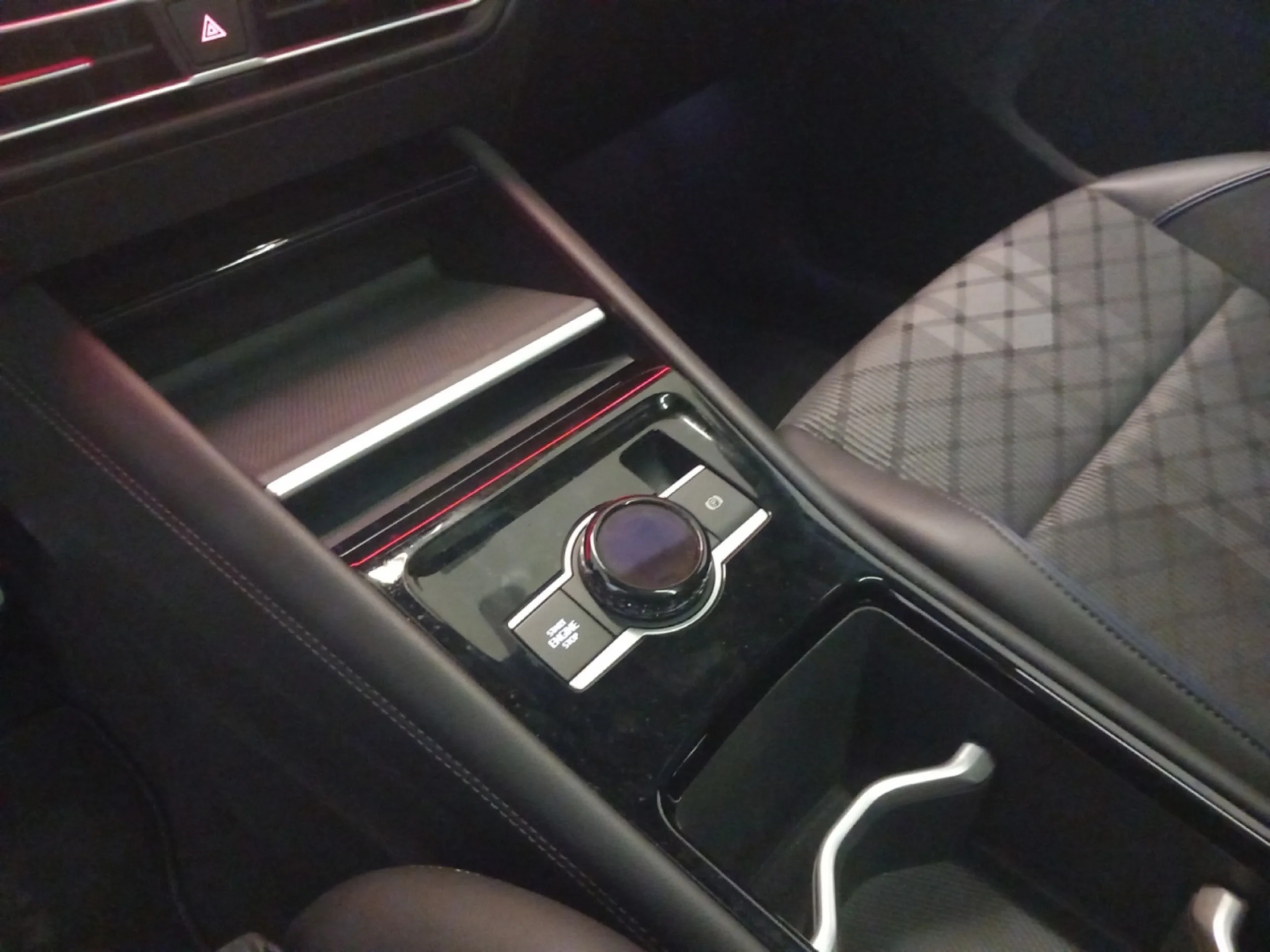 VOLKSWAGEN TIGUAN R LINE 2.0 TDI 110KW (150CV) DSG - Foto 14