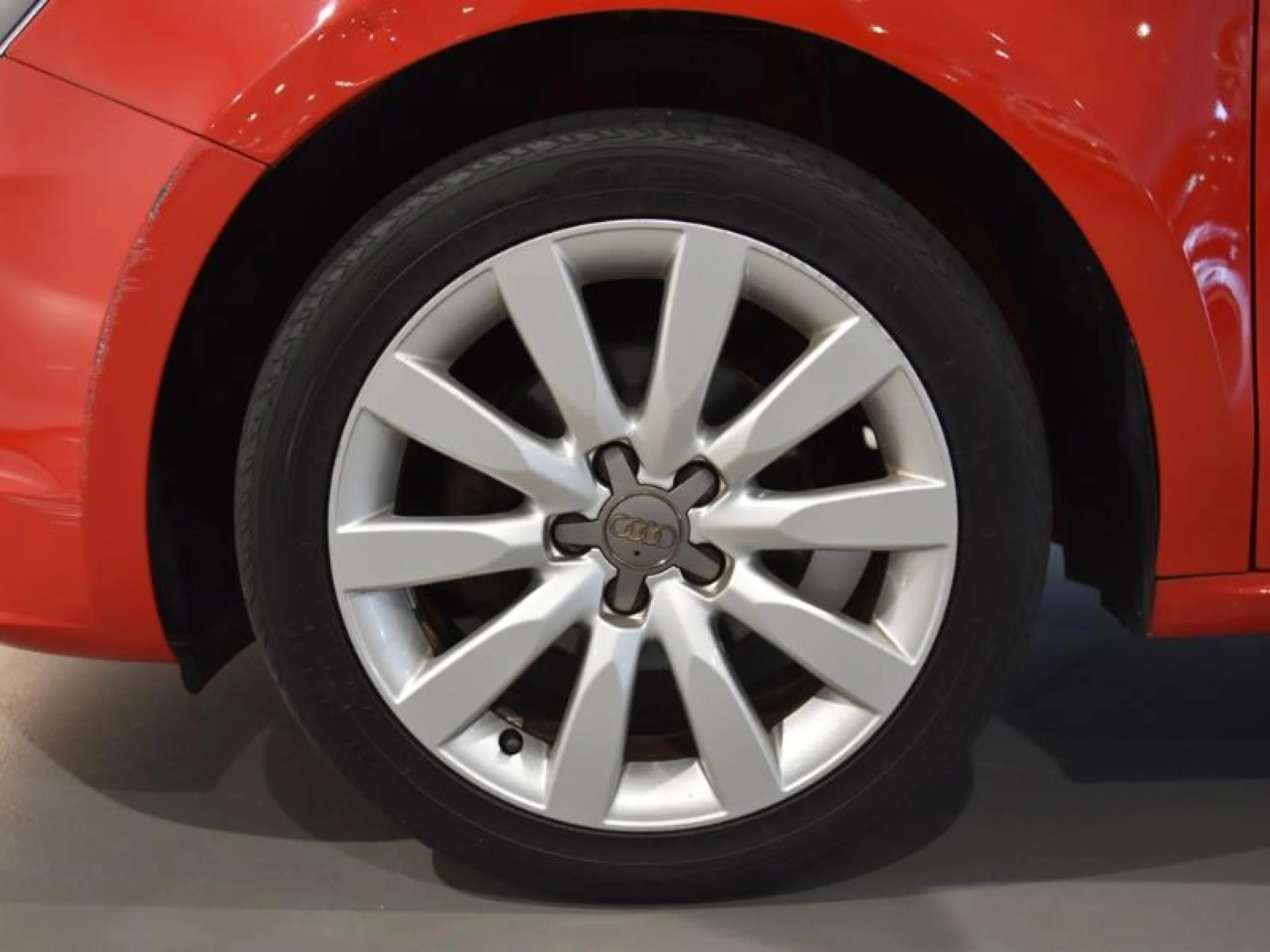 AUDI A1 SPORTBACK 1.6 TDI 90CV ATTRACTION - Foto 8