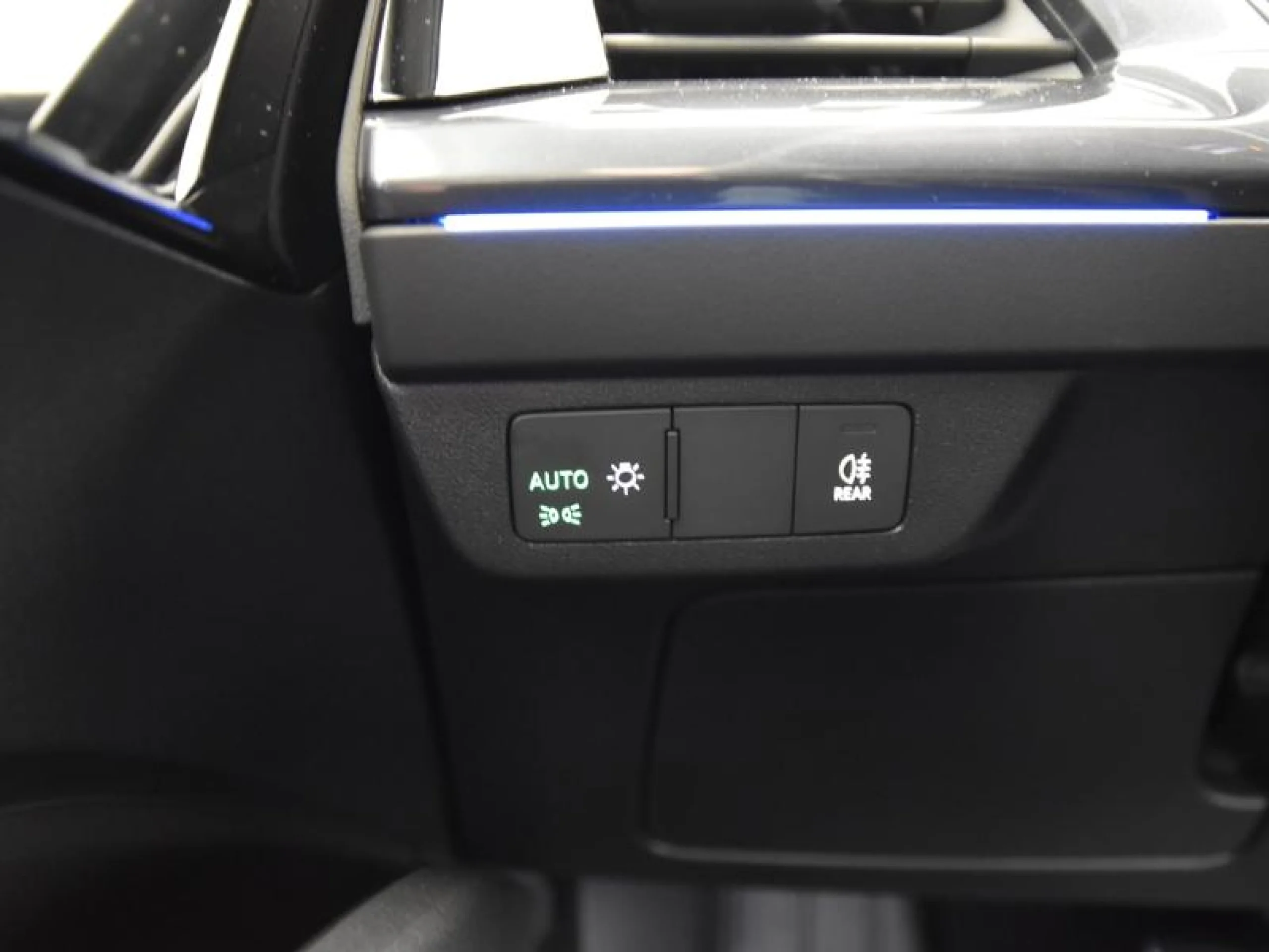 AUDI Q4 GENUINE EDITION 45 E TRON 210KW 82KWH - Foto 16