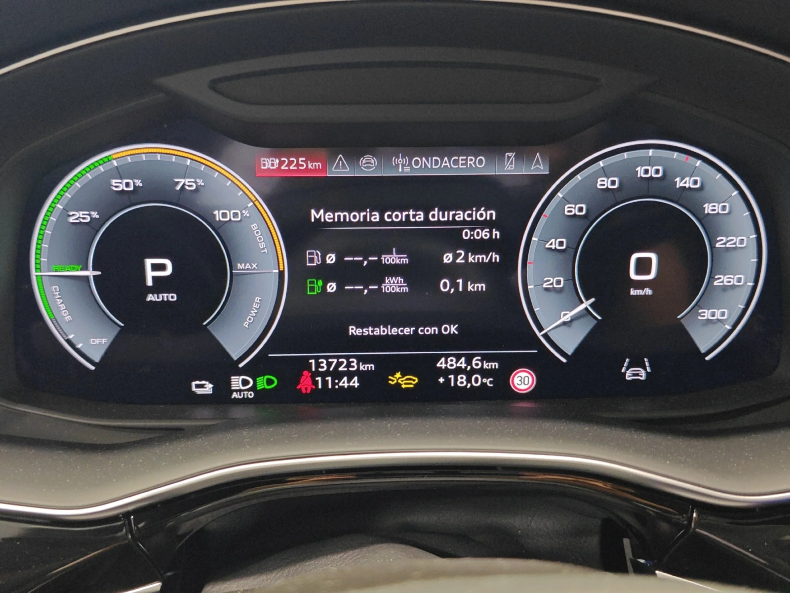 AUDI Q8 BLACK LINE TFSIE QUATTRO 290KW TIPTRONIC - Foto 15