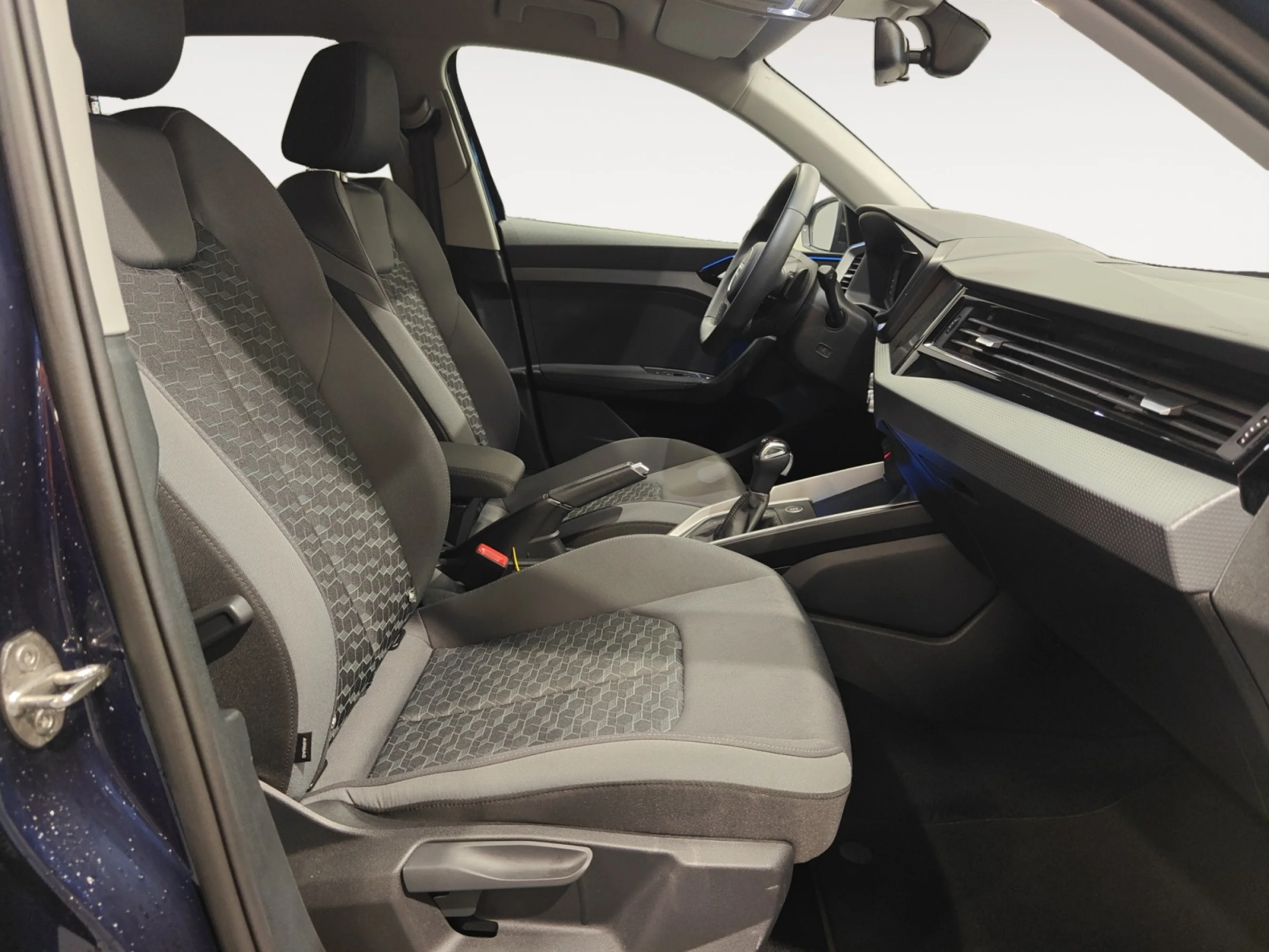 AUDI A1 SPORTBACK ADRENAL BLACK 30TFSI 85KW S TR - Foto 5