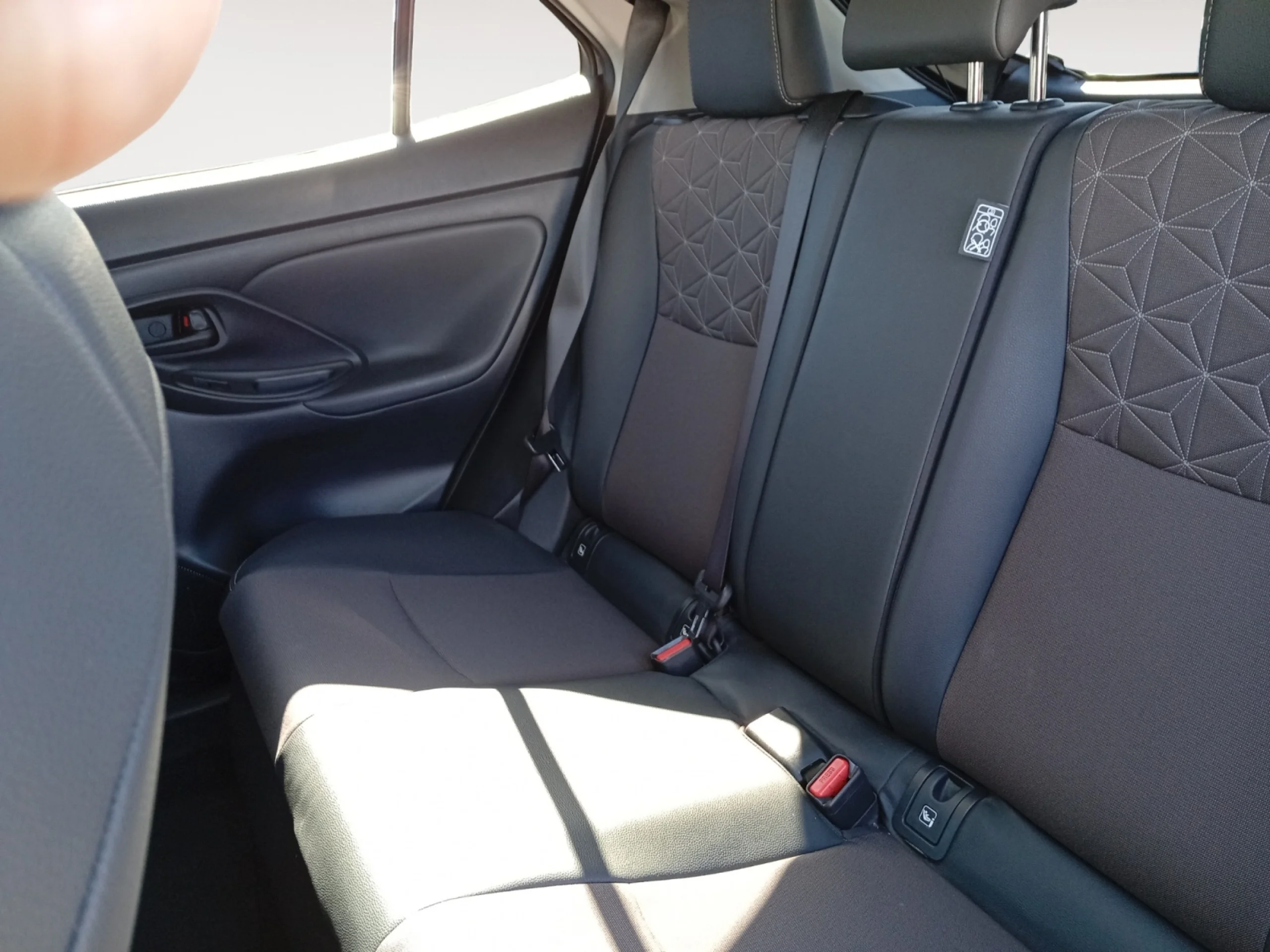 TOYOTA YARIS CROSS 1.5 120H STYLE PLUS - Foto 6