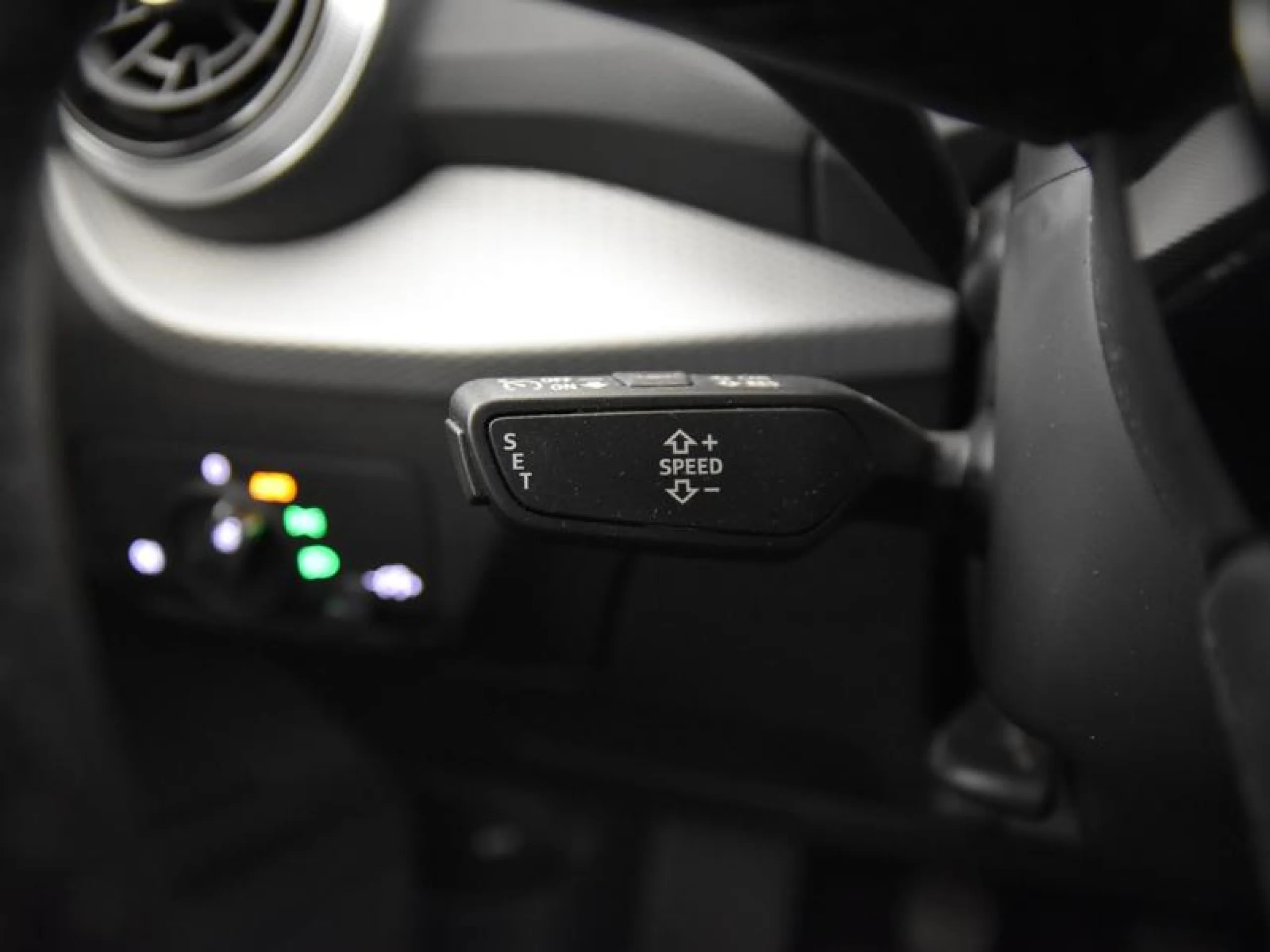 AUDI Q2 ADRENALIN BLACK EDI 30 TFSI 85KW (116CV) - Foto 18