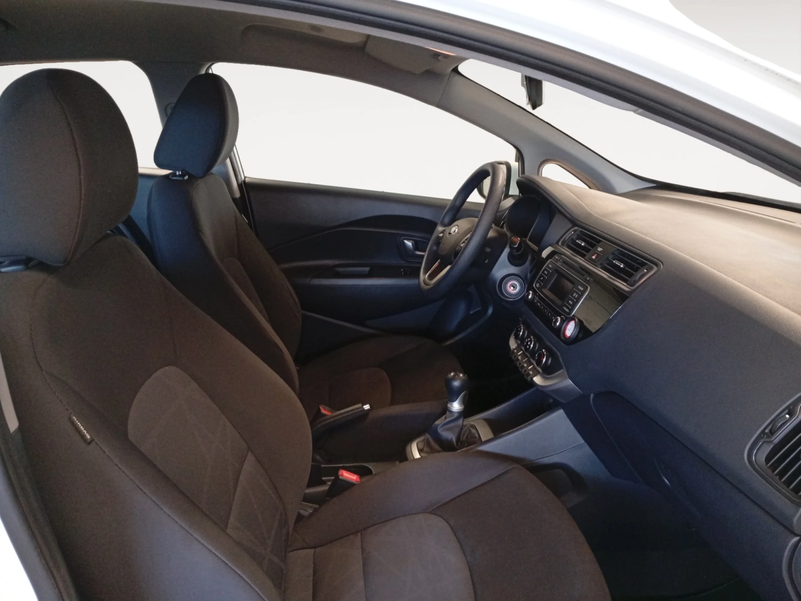 KIA Rio 1.2 CVVT 62KW (84CV) CONCEPT - Foto 5