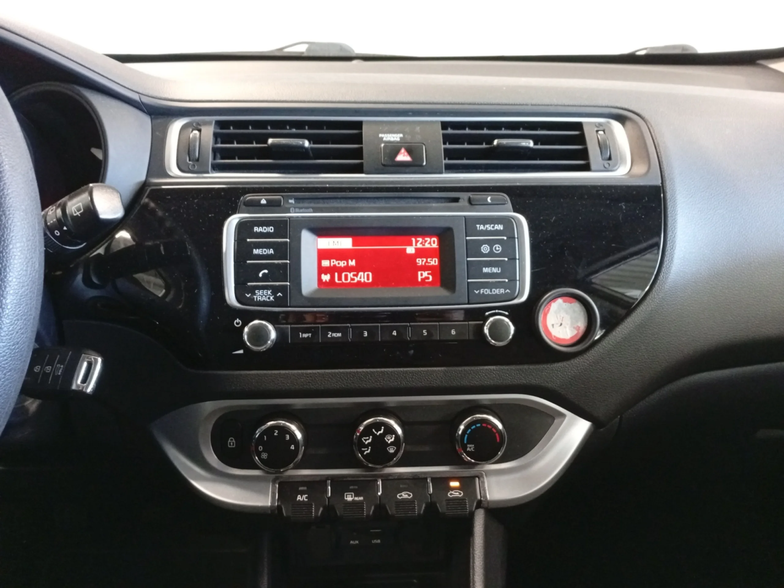 KIA Rio 1.2 CVVT 62KW (84CV) CONCEPT - Foto 9