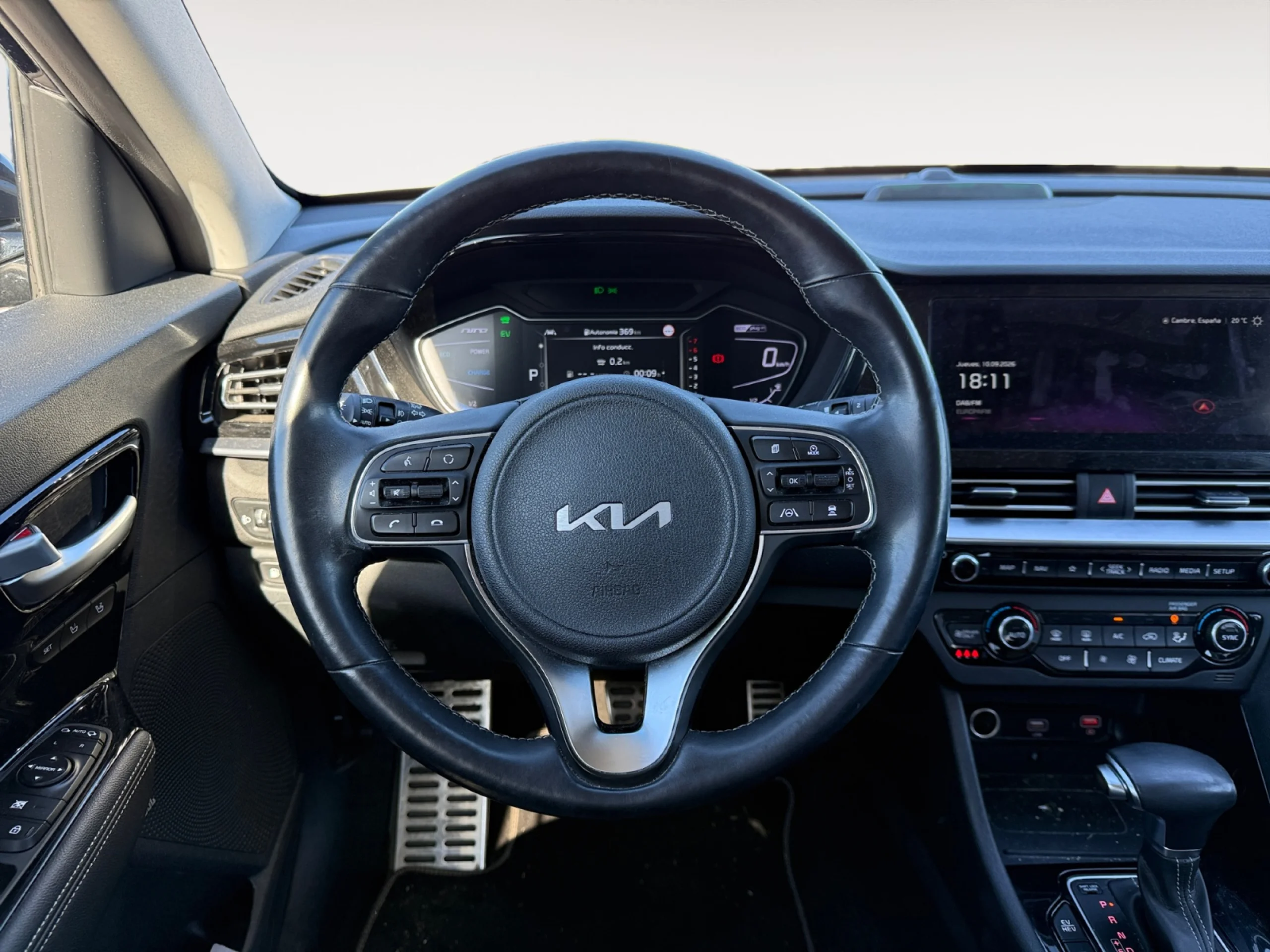 KIA Niro 1.6 GDI PHEV 104KW (141CV) EMOTION - Foto 11
