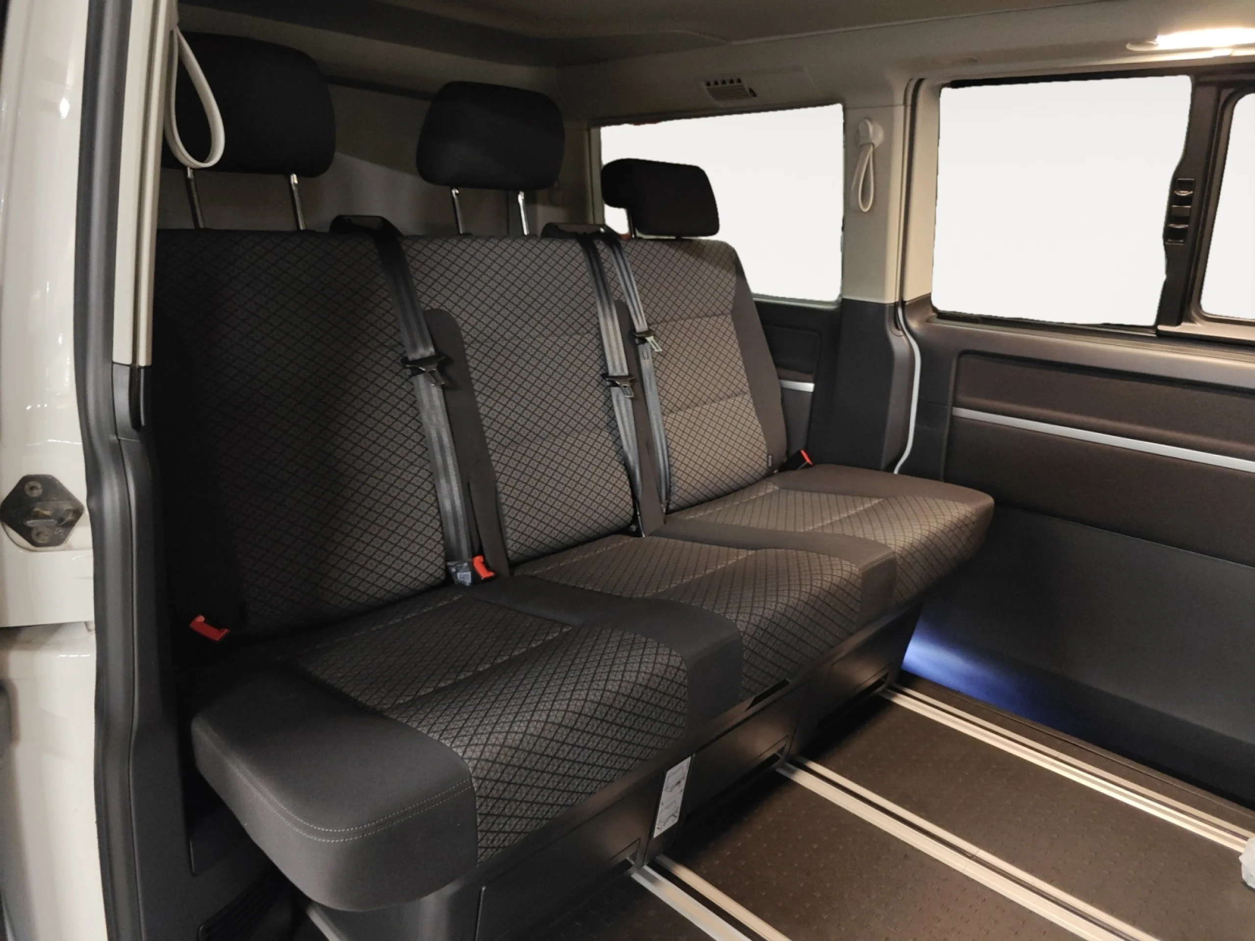 VOLKSWAGEN CALIFORNIA BEACH TOUR TDI 110KW (150CV) BMT DSG - Foto 6