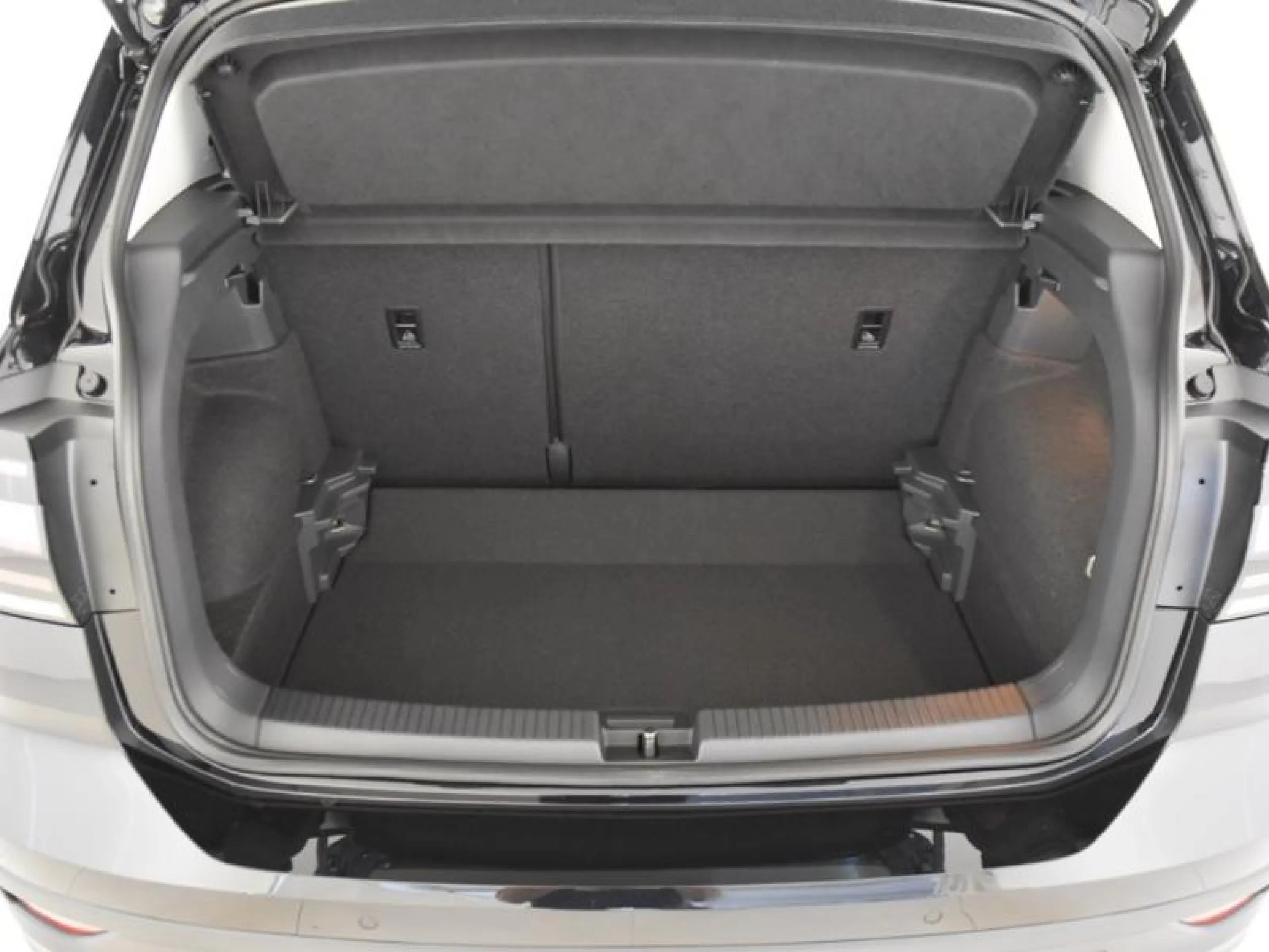 VOLKSWAGEN T CROSS ADVANCE 1.0 TSI 81KW (110CV) DSG - Foto 7