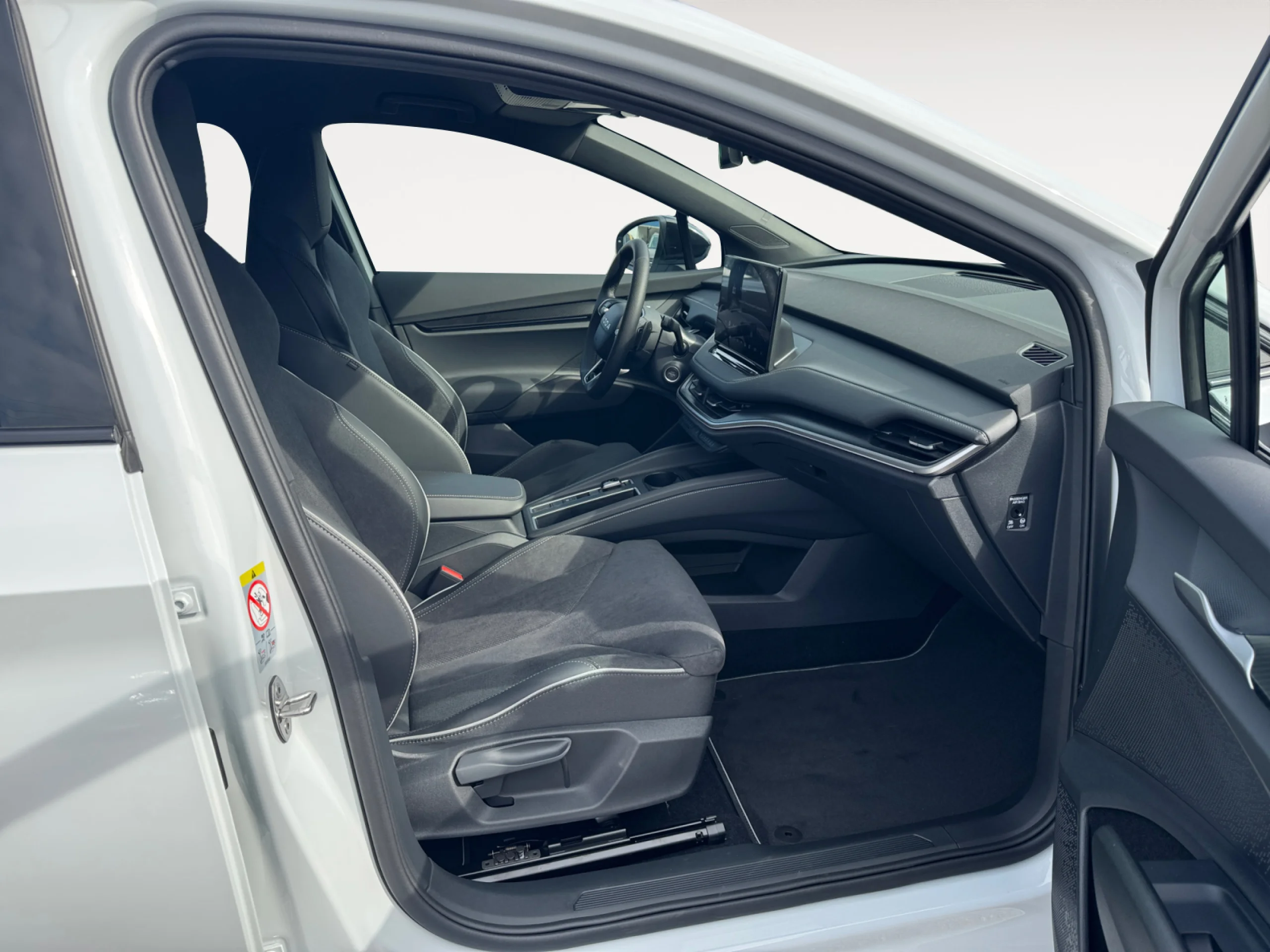 SKODA ELROQ 150 KW (204 CV) 63 KWH SPORTLINE - Foto 5