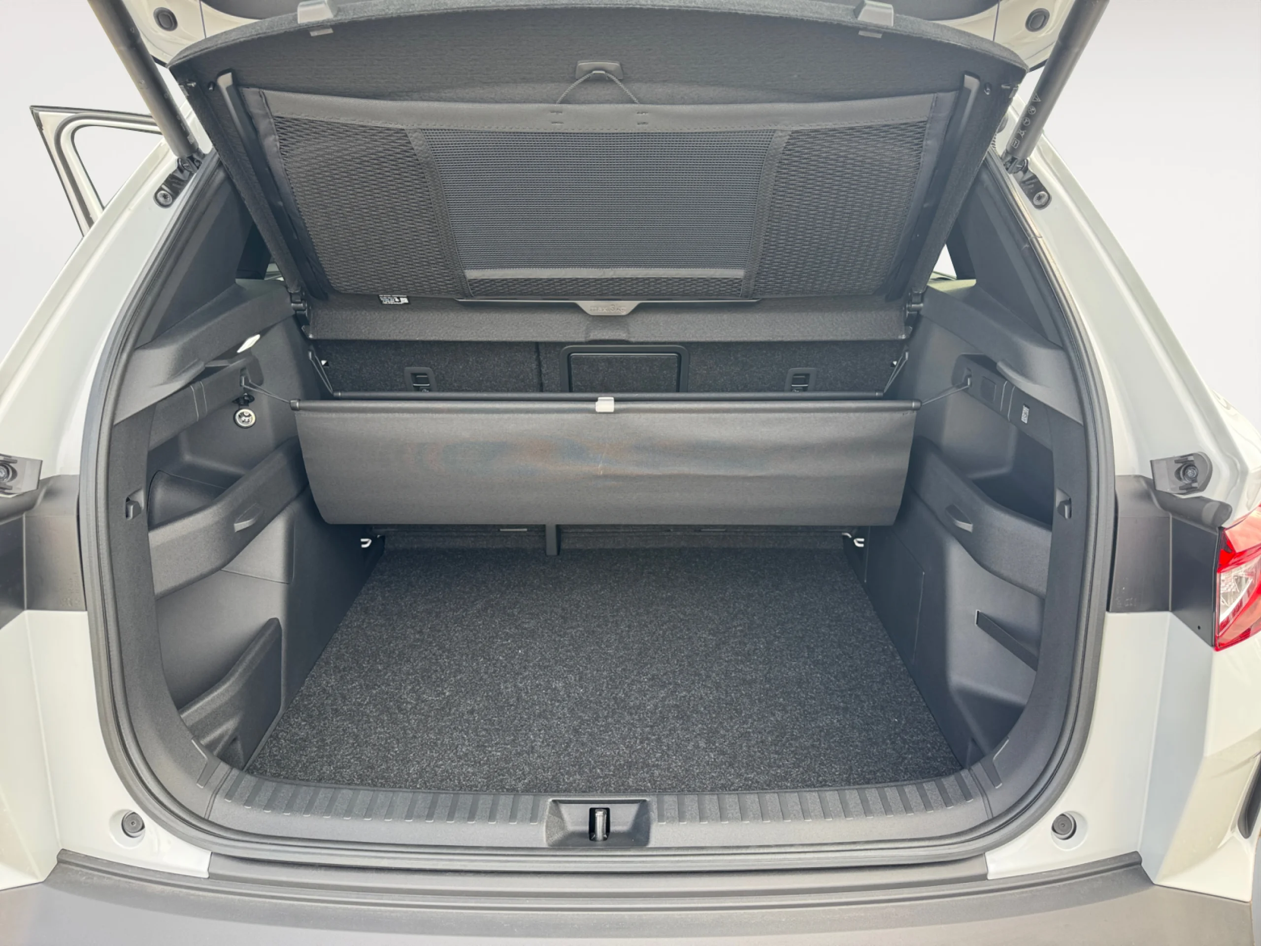 SKODA ELROQ 150 KW (204 CV) 63 KWH SPORTLINE - Foto 8