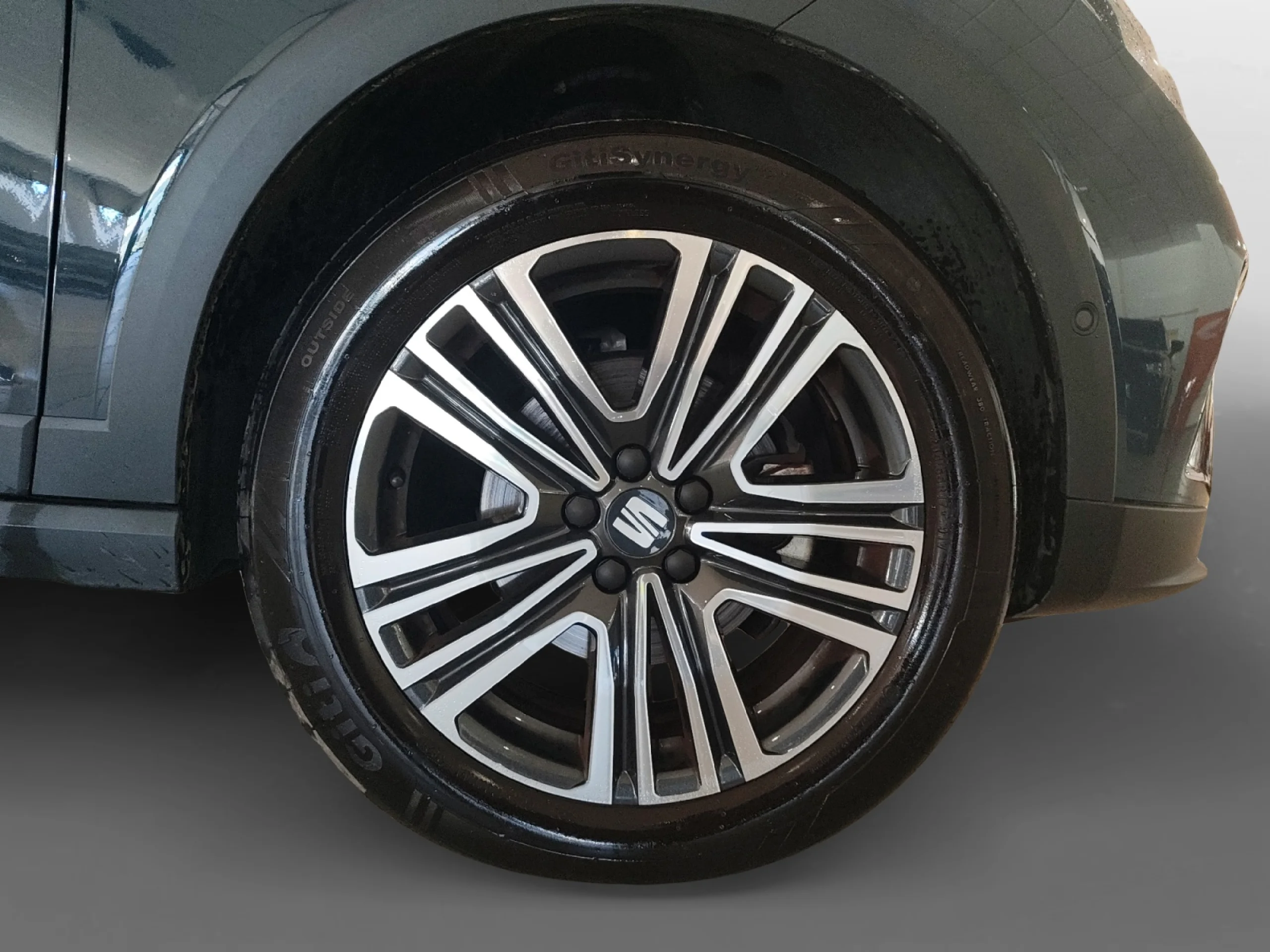 SEAT ARONA 1.0 TSI 85KW (115CV) FR SPECIAL EDITION - Foto 8