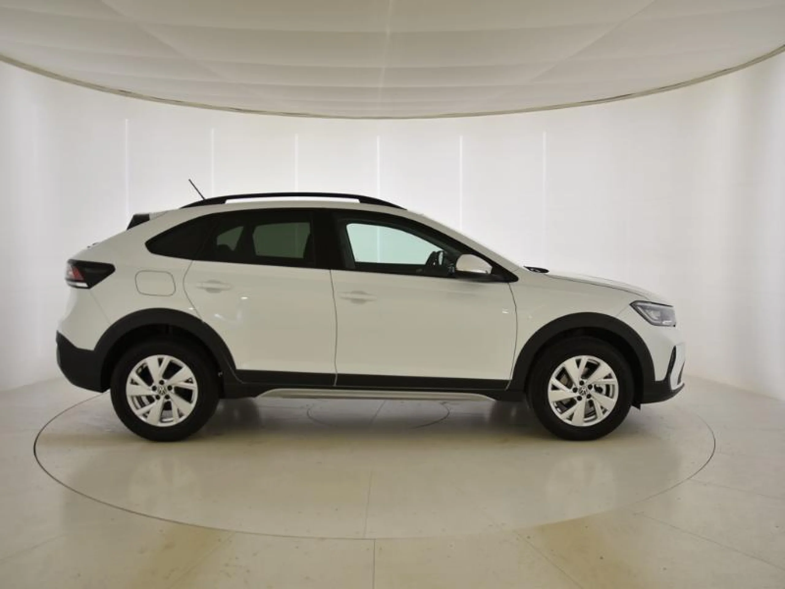VOLKSWAGEN TAIGO TAIGO TAIGO  1.0 TSI 70 KW (95 CV )  5 VEL. - Foto 3