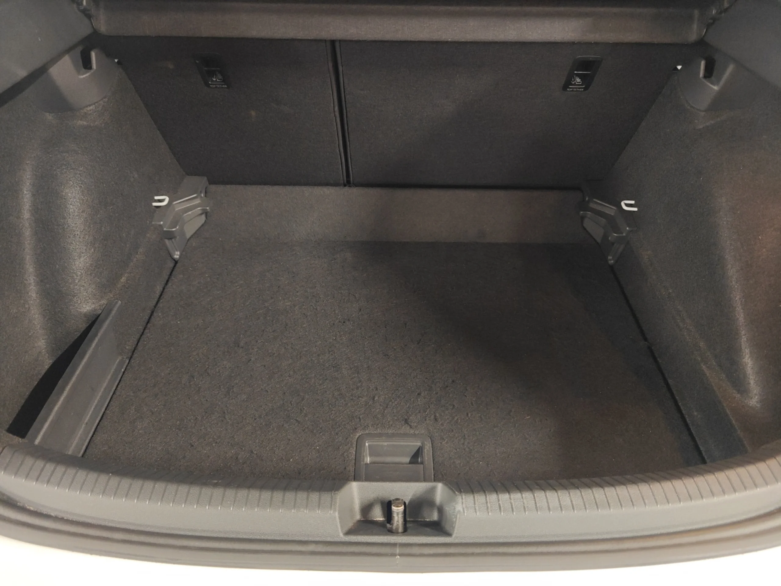 VOLKSWAGEN TAIGO R LINE 1.0 TSI 81KW (110CV) - Foto 7